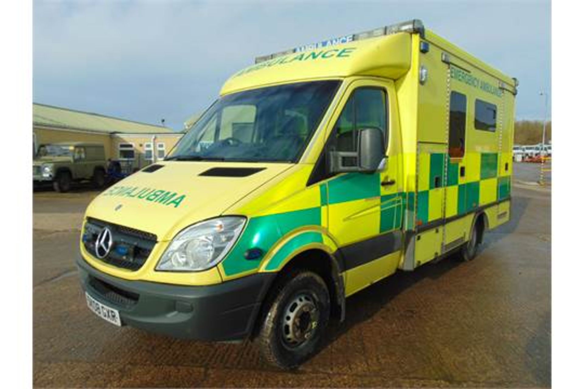 Mercedes Sprinter 515 CDI Turbo diesel ambulance - Image 3 of 21