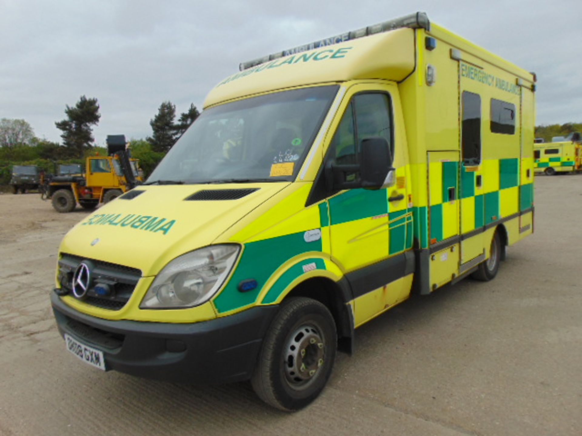 Mercedes Sprinter 515 CDI Turbo diesel ambulance - Image 3 of 21