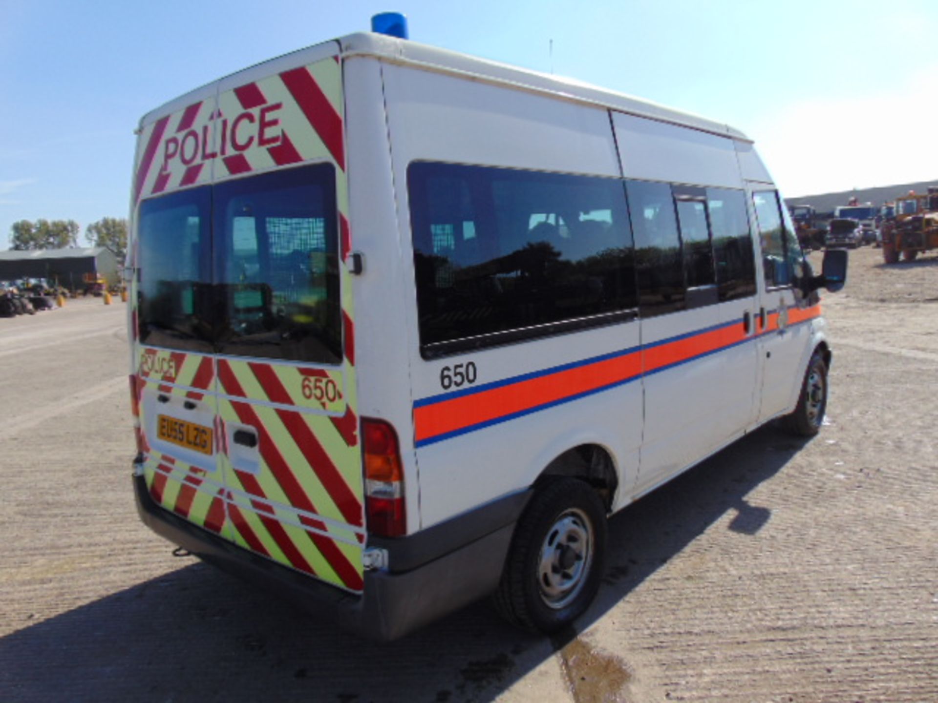 Ford Transit Minibus - Image 6 of 19