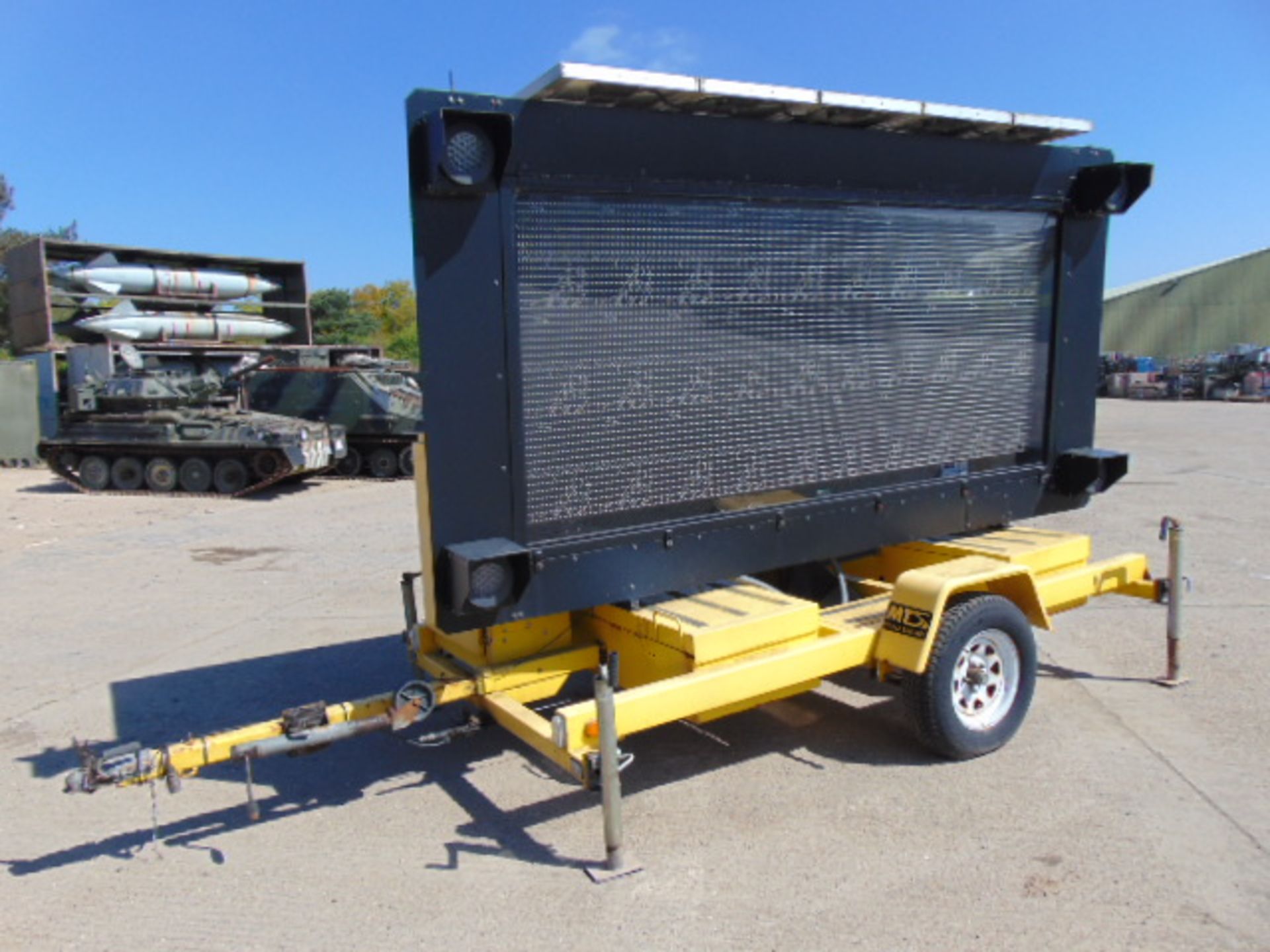 Trailer Mounted Solar Message Board - Image 4 of 13