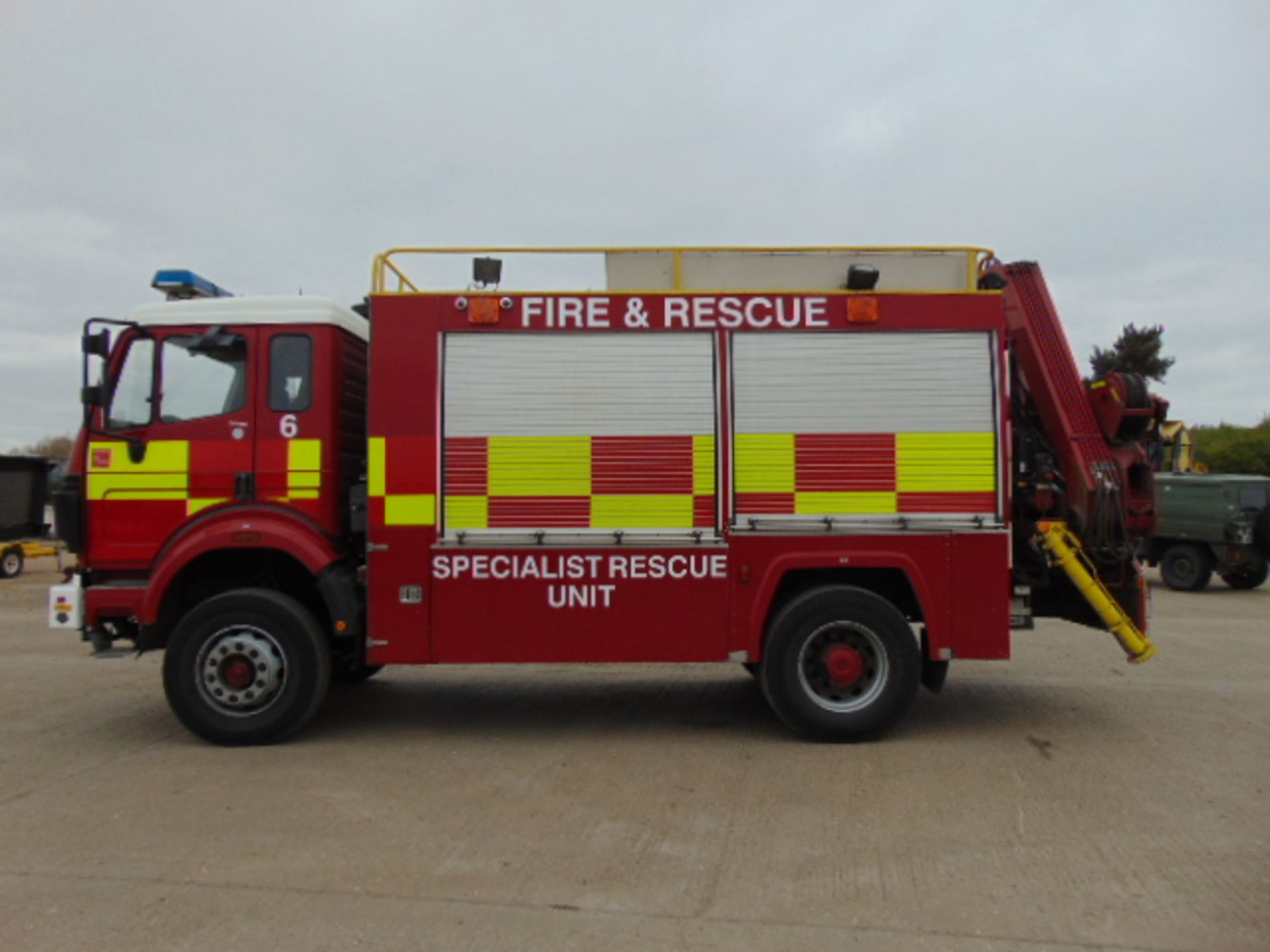 Mercedes 4x4 1824/Angloco Special Rescue Vehicle - Image 5 of 51