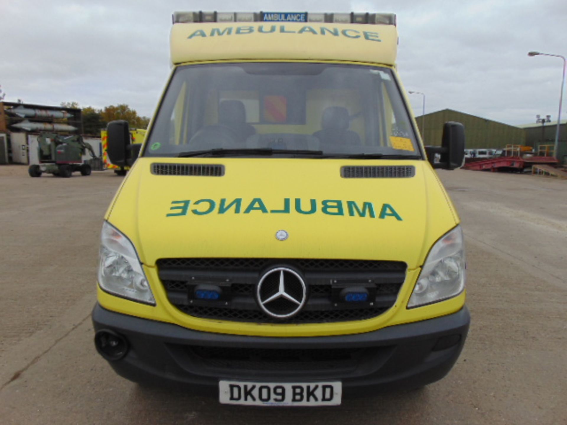 Mercedes Sprinter 515 CDI Turbo diesel ambulance - Image 2 of 22