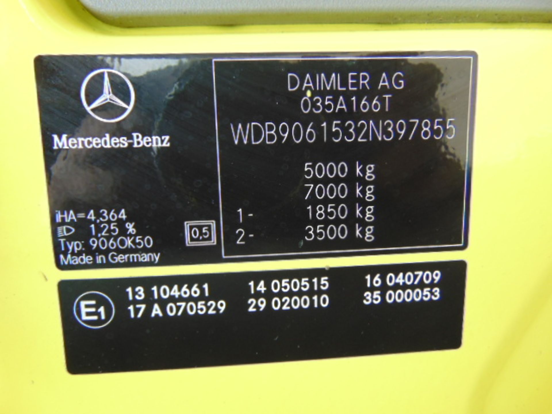 Mercedes Sprinter 515 CDI Turbo diesel ambulance - Image 21 of 22