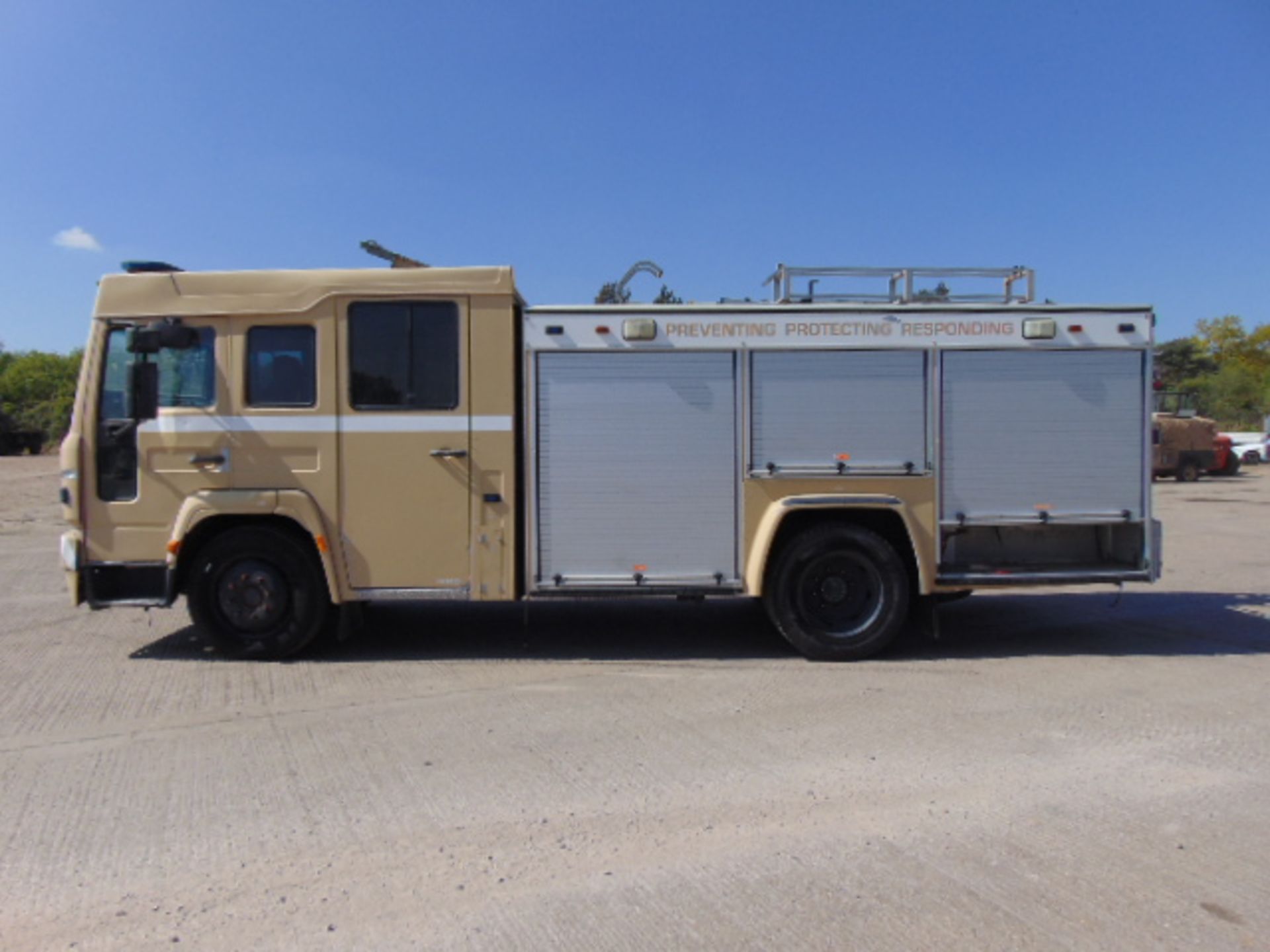 Volvo FL6H 4x2 Fire Engine - Image 4 of 28