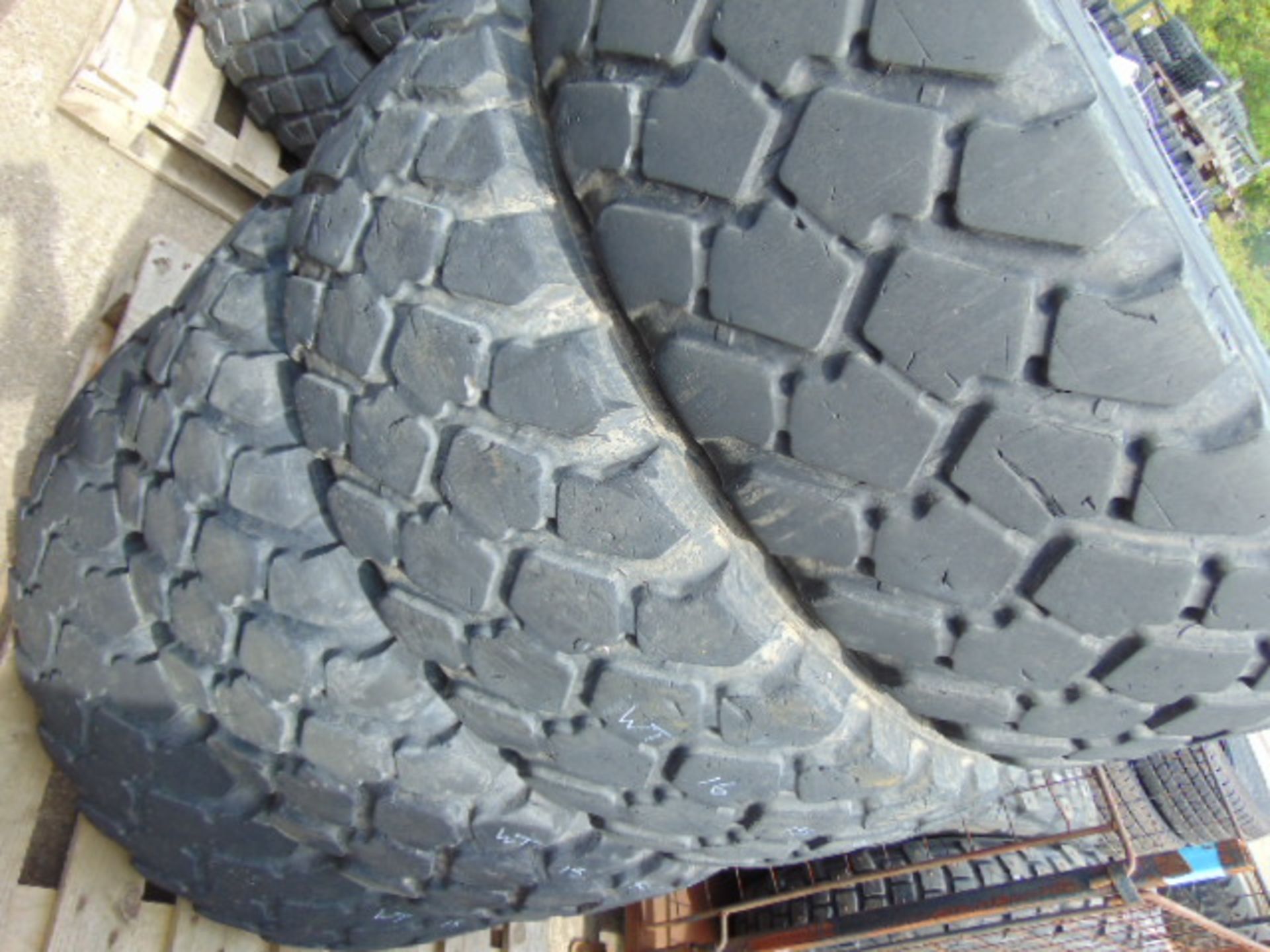 4 x Michelin 365/85 R20 XZL Tyres - Image 3 of 5