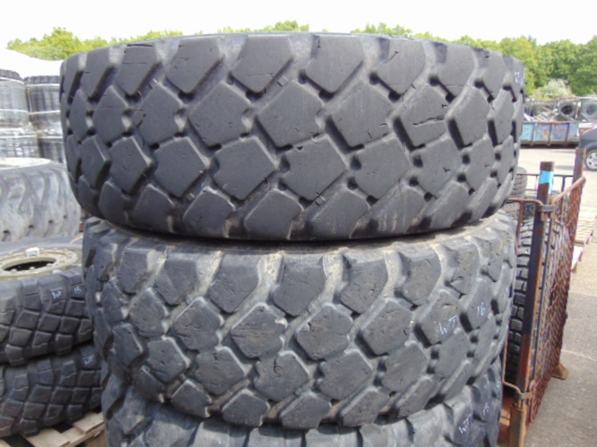4 x Michelin 365/85 R20 XZL Tyres - Image 2 of 5