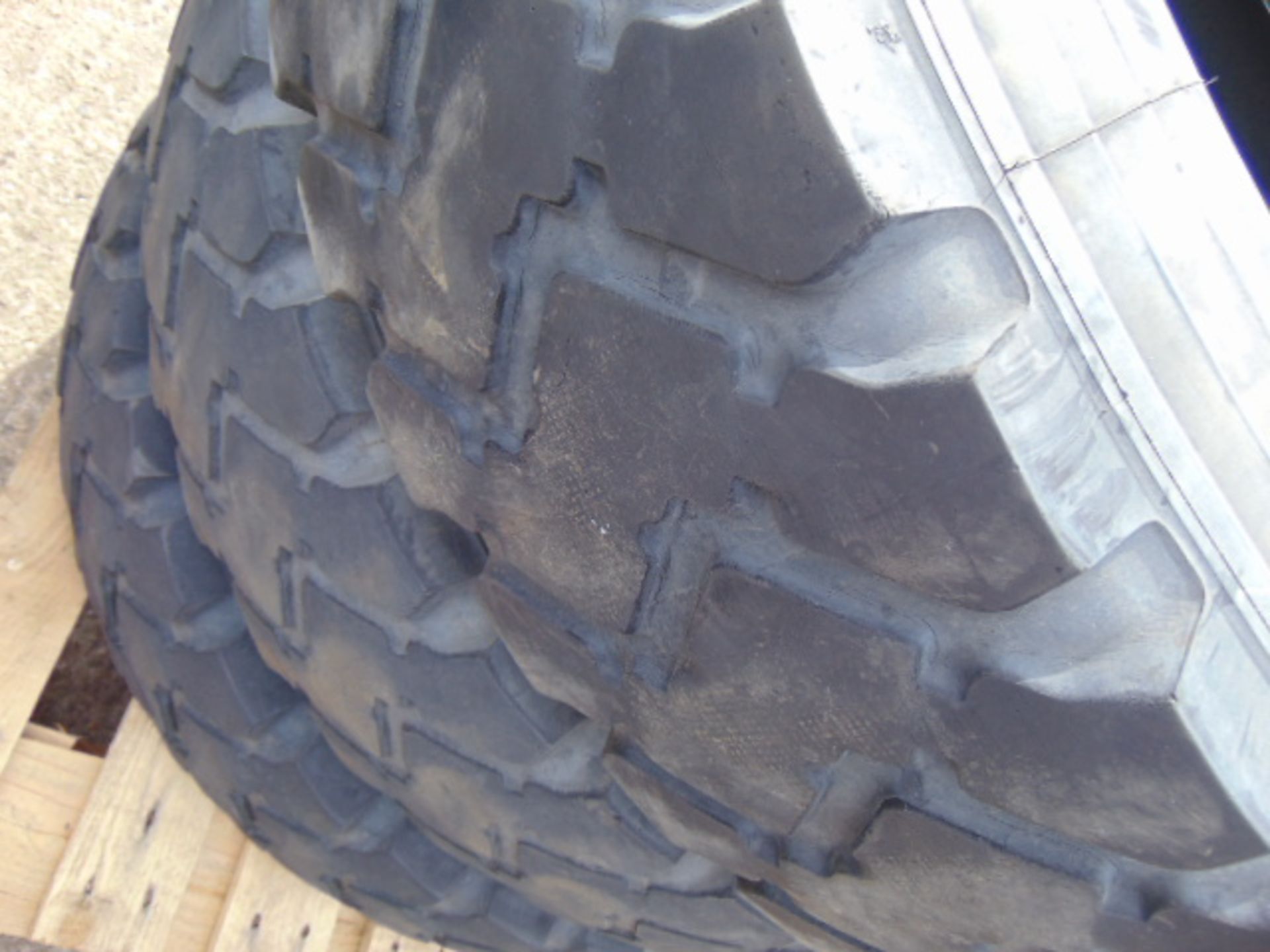 3 x Michelin 12.00 R20 XZL Tyres - Image 3 of 5