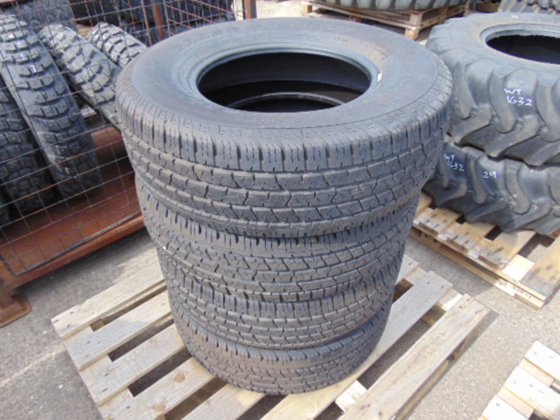 4 x Continental Cross Contact LX 255/70 R16 Tyres