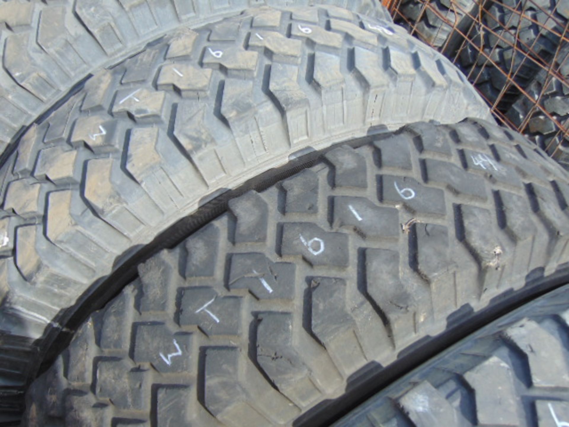 6 x Michelin 8.25 R16 Tyres - Image 3 of 6