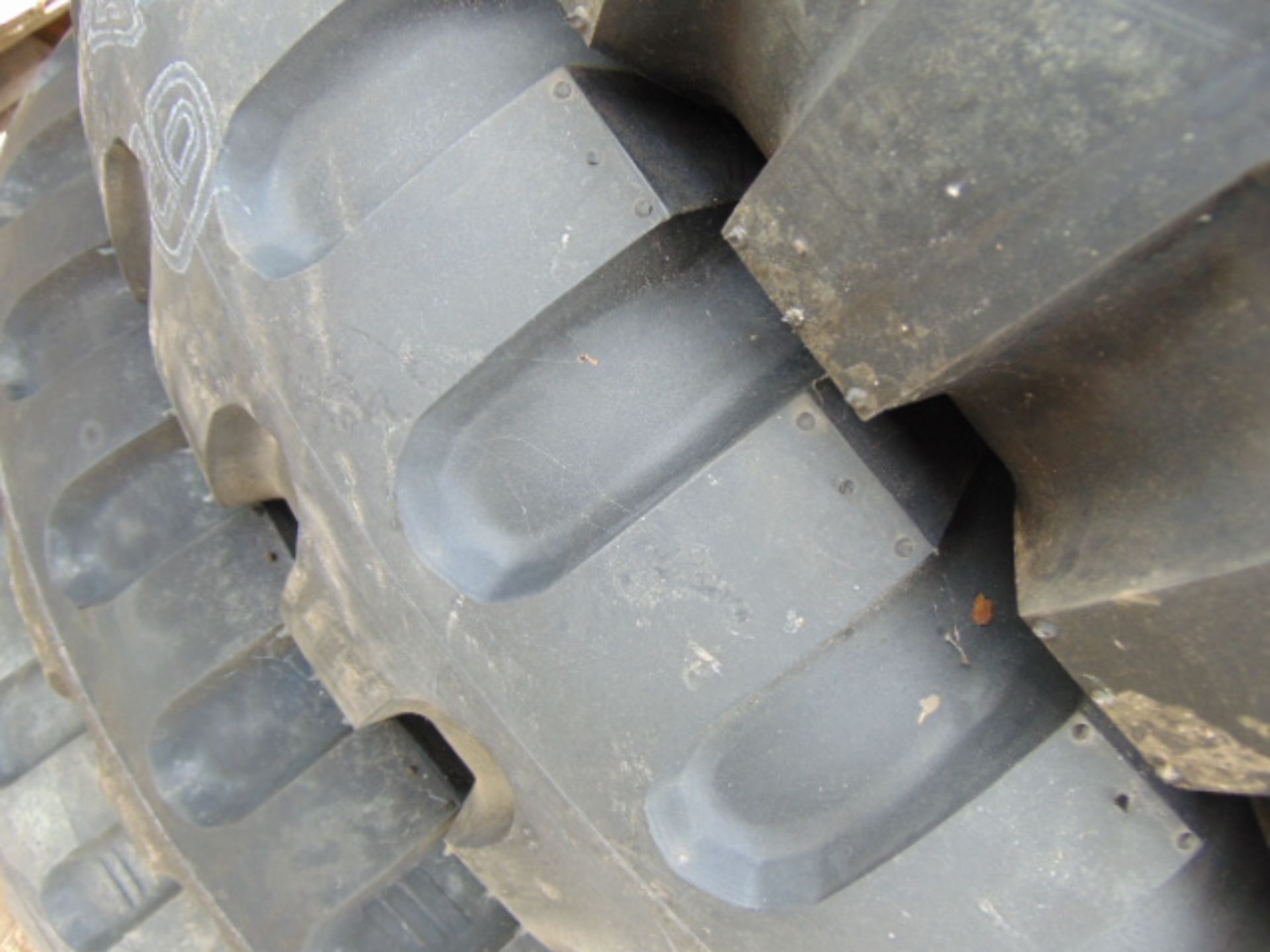 4 x S.T.A. 9.00-20 Crossply Tyres - Image 3 of 5