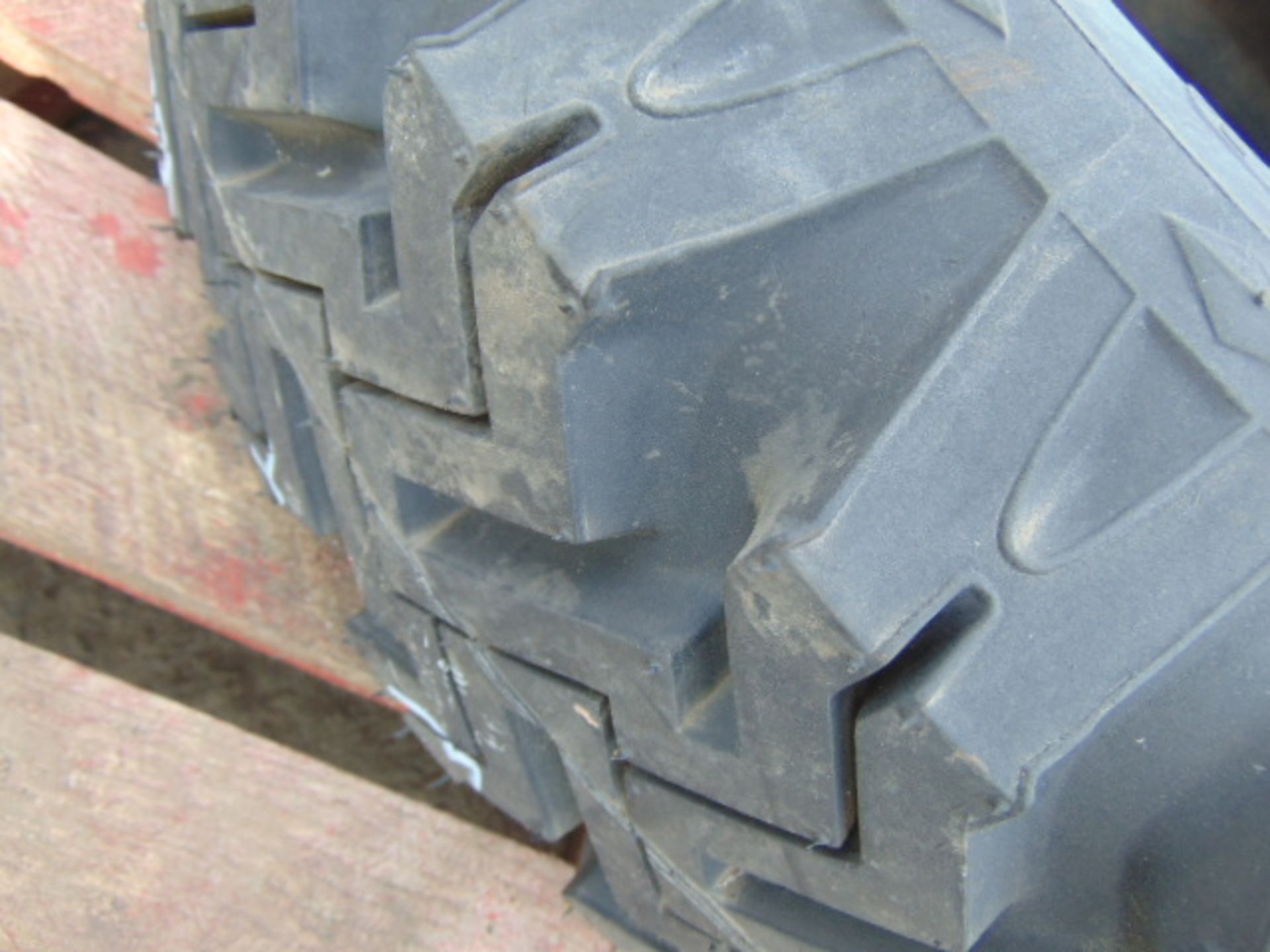 1 x Goodyear 6.50-16 Xtra Grip Tyre - Image 3 of 5