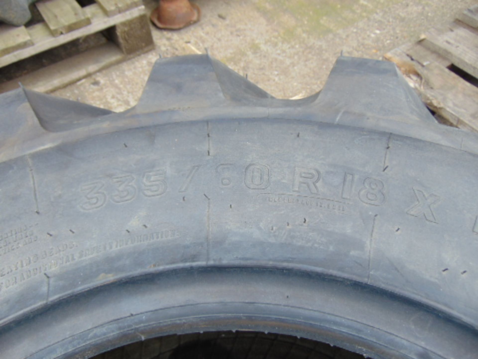 1 x Michelin 335/80 R18 Tyre - Image 5 of 5