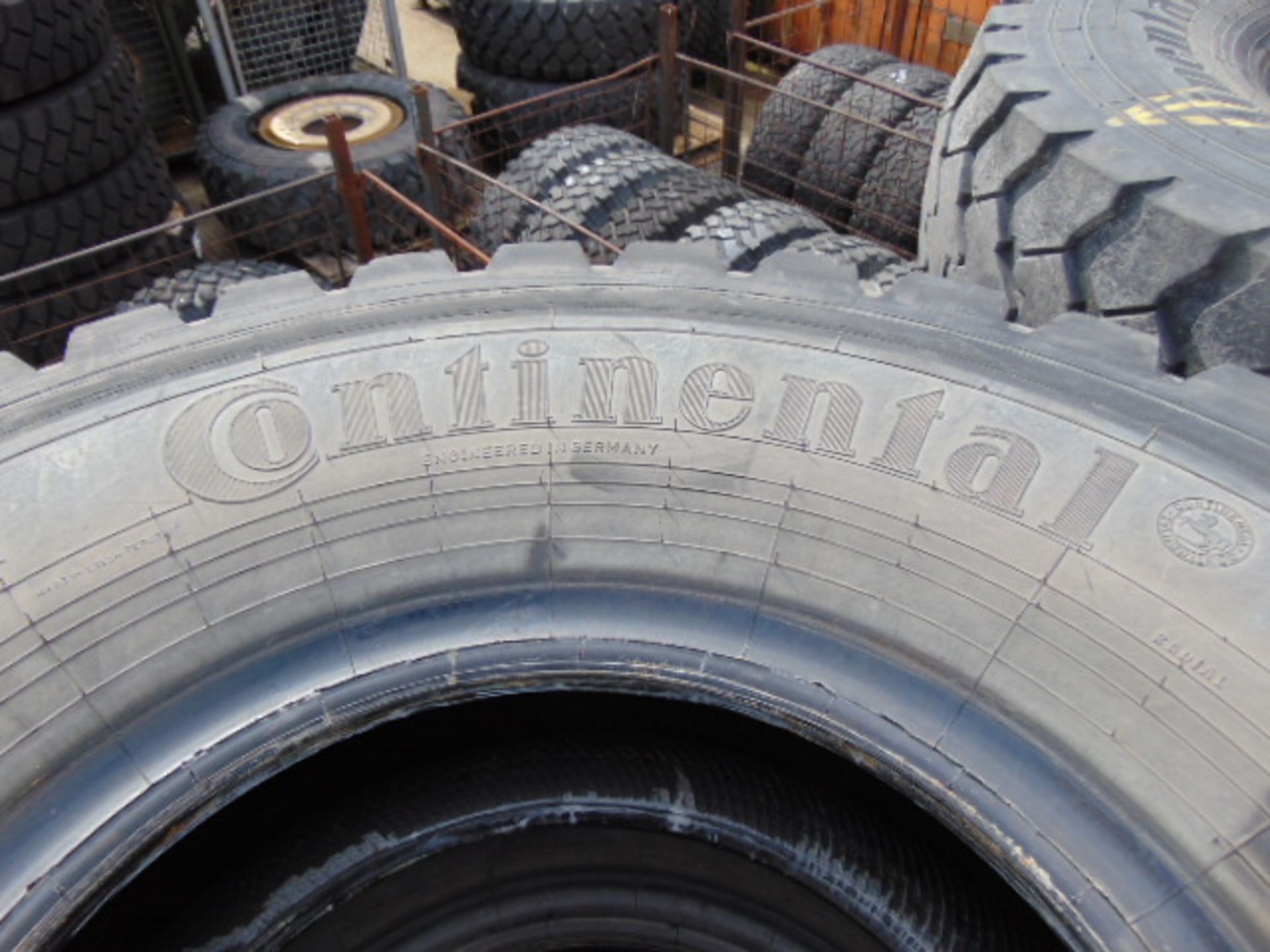 5 x Continental 14.00 R20 Tyres - Image 4 of 5