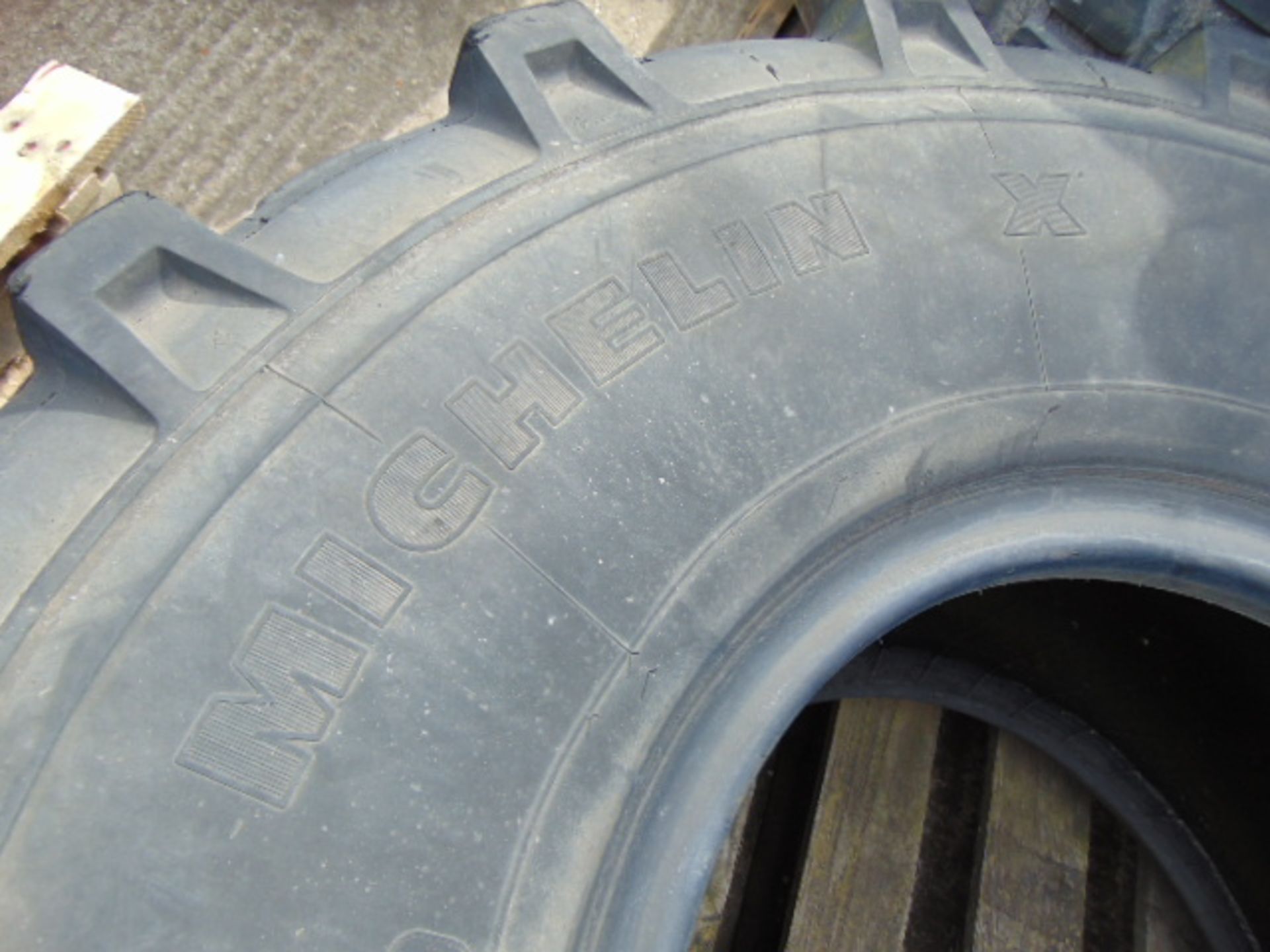 1 x Michelin 475/80 R20 XML Tyre - Image 4 of 5