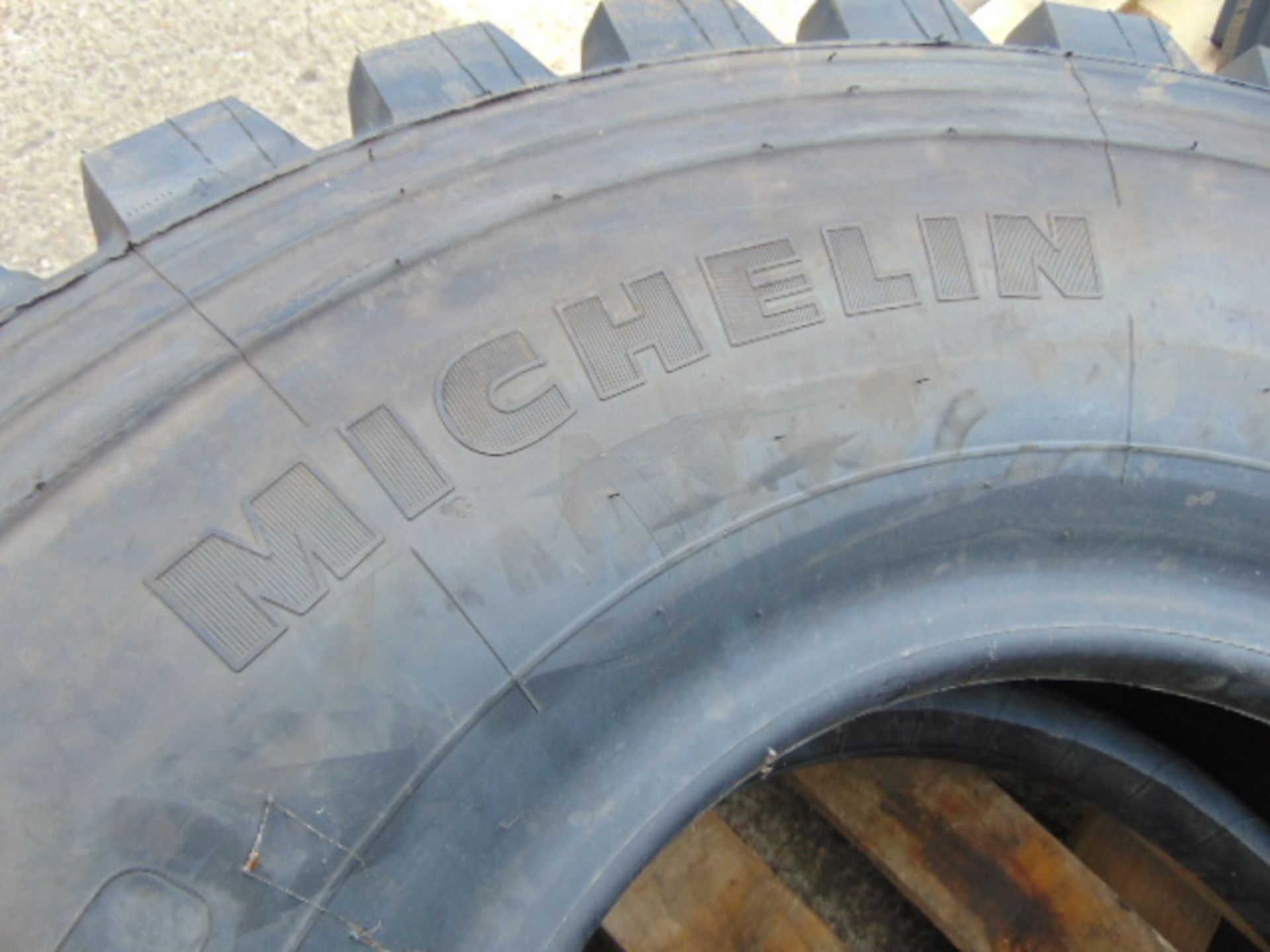 1 x Michelin 395/85 R20 XZL Tyre - Image 4 of 5