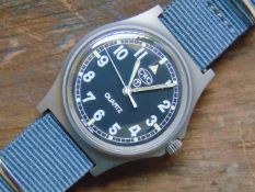 1 Very Rare Unissued Genuine British Army, Waterproof CWC quartz wrist watch