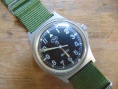 1 VERY RARE GENUINE, NAVY ISSUE 0552, CWC QUARTZ WRIST WATCH