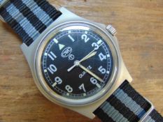 1 Very Rare Genuine unissued, Royal Navy 0552, CWC quartz wrist watch