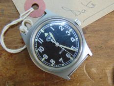 1 Very Rare Genuine, Navy issue 0552 CWC (Fat Boy/Fat Case) quartz wrist watch