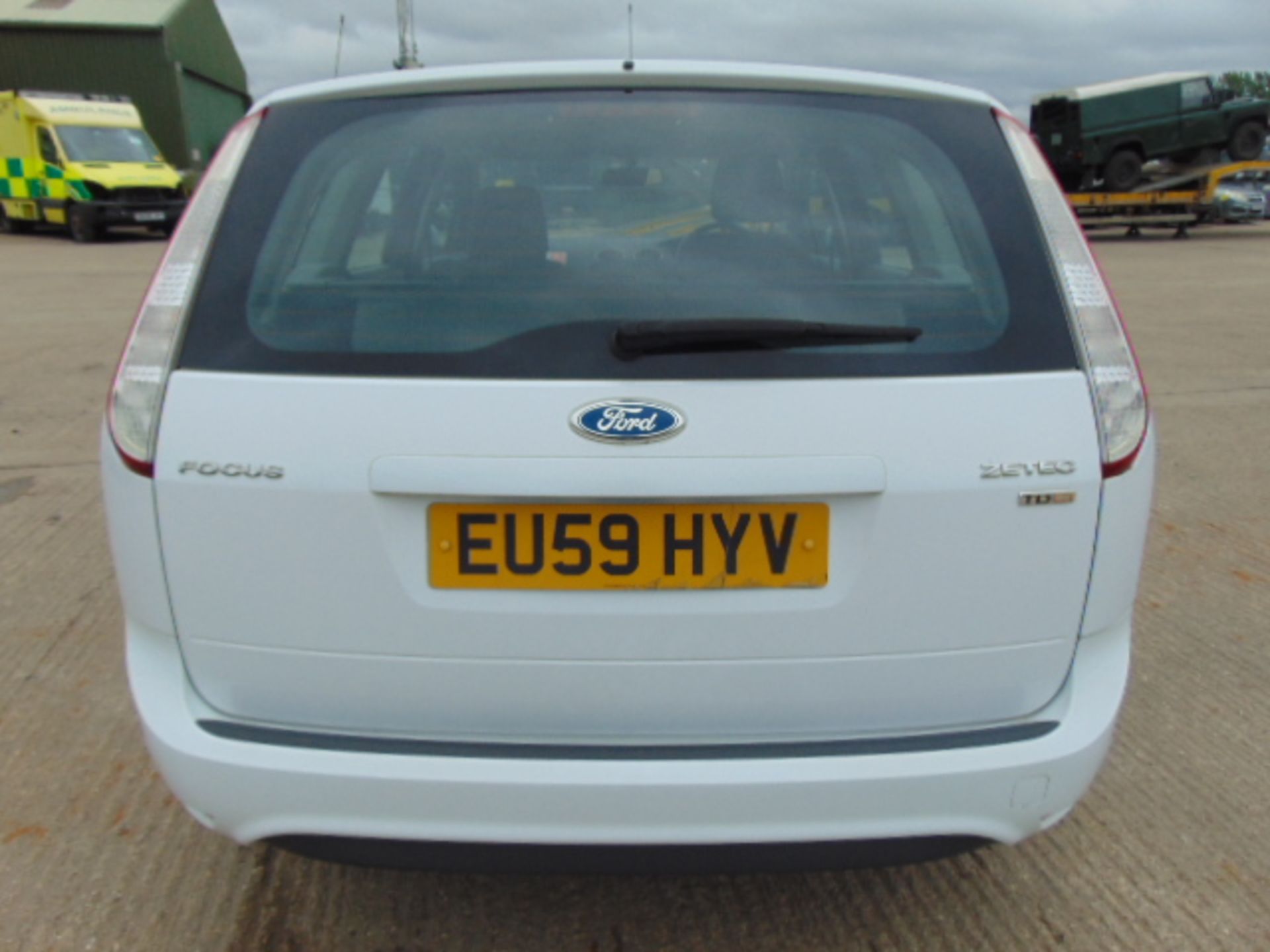 2009 Ford Focus 1.8 TDCI Zetec Estate - Image 7 of 18