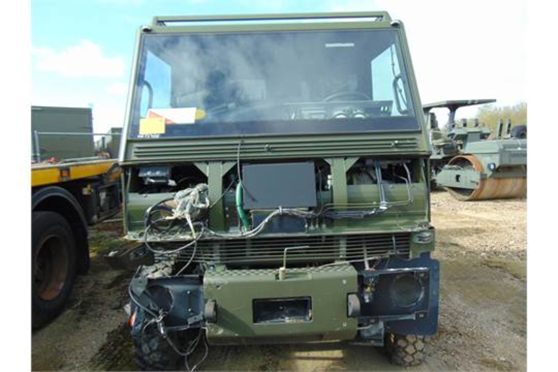 Left Hand Drive Mowag Bucher Duro II 6x6 Crane Truck - Image 2 of 18