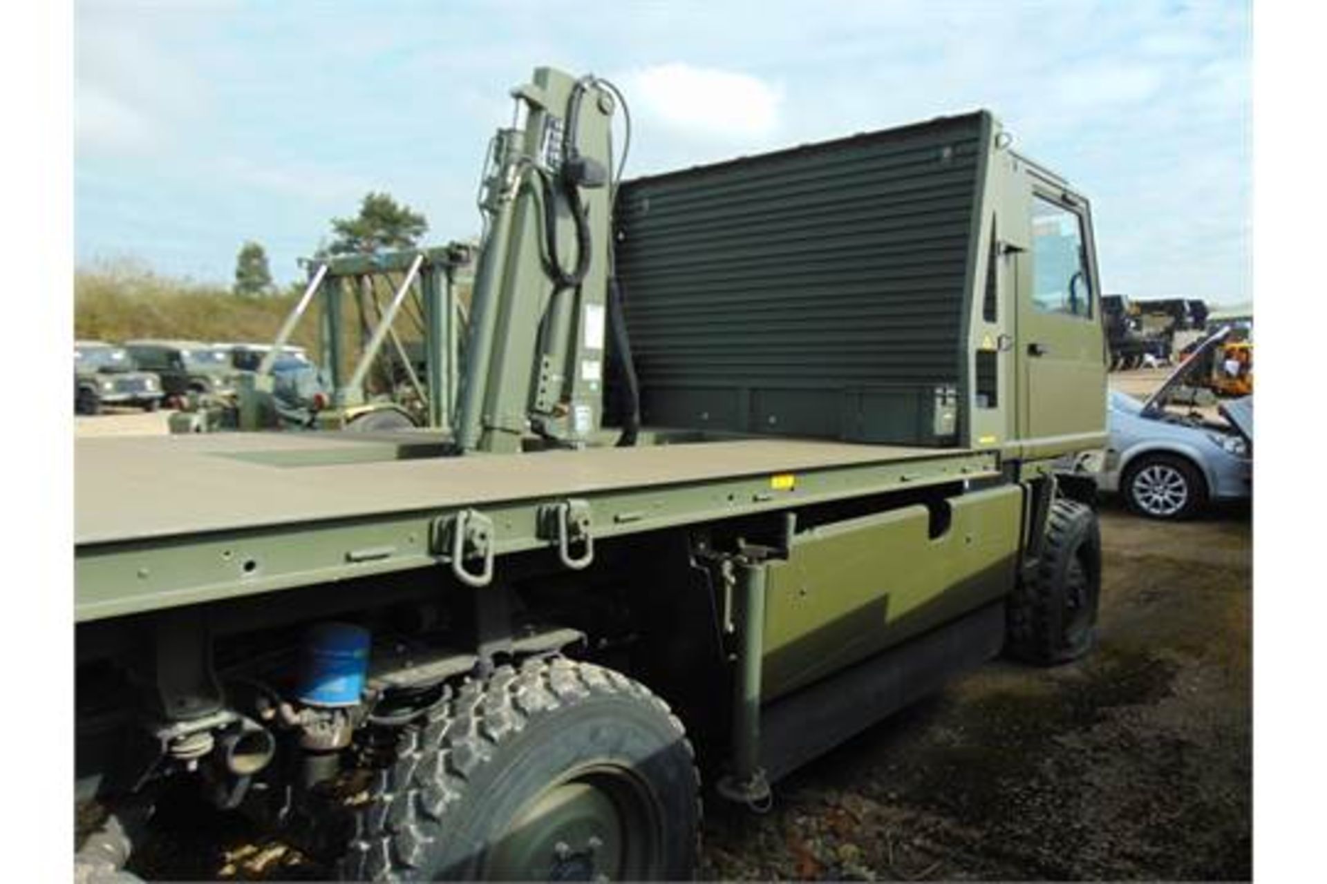 Left Hand Drive Mowag Bucher Duro II 6x6 Crane Truck - Image 7 of 18