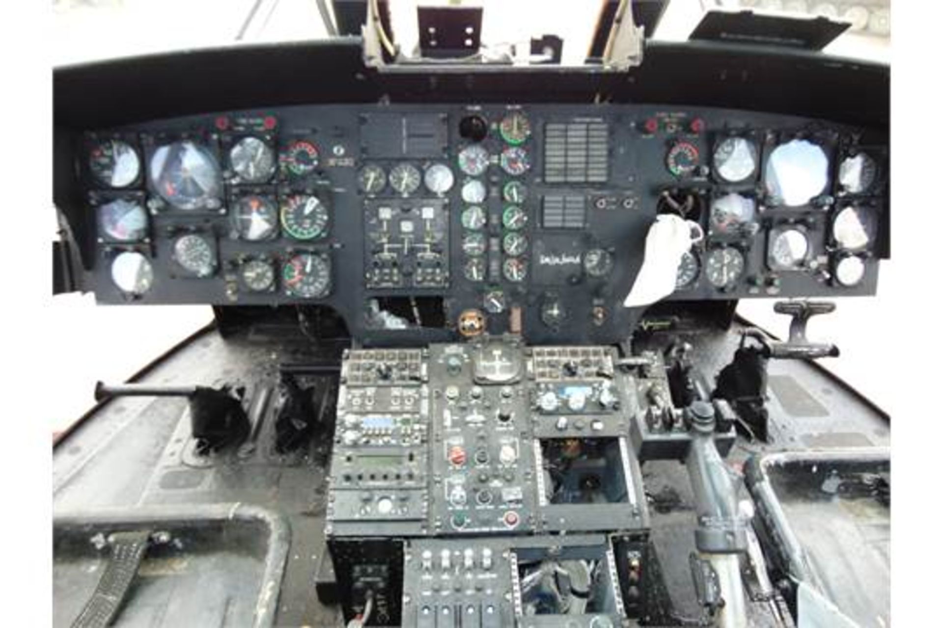 Westland Sea King HU.5 (TAIL NUMBER XV661) Airframe - Image 17 of 39