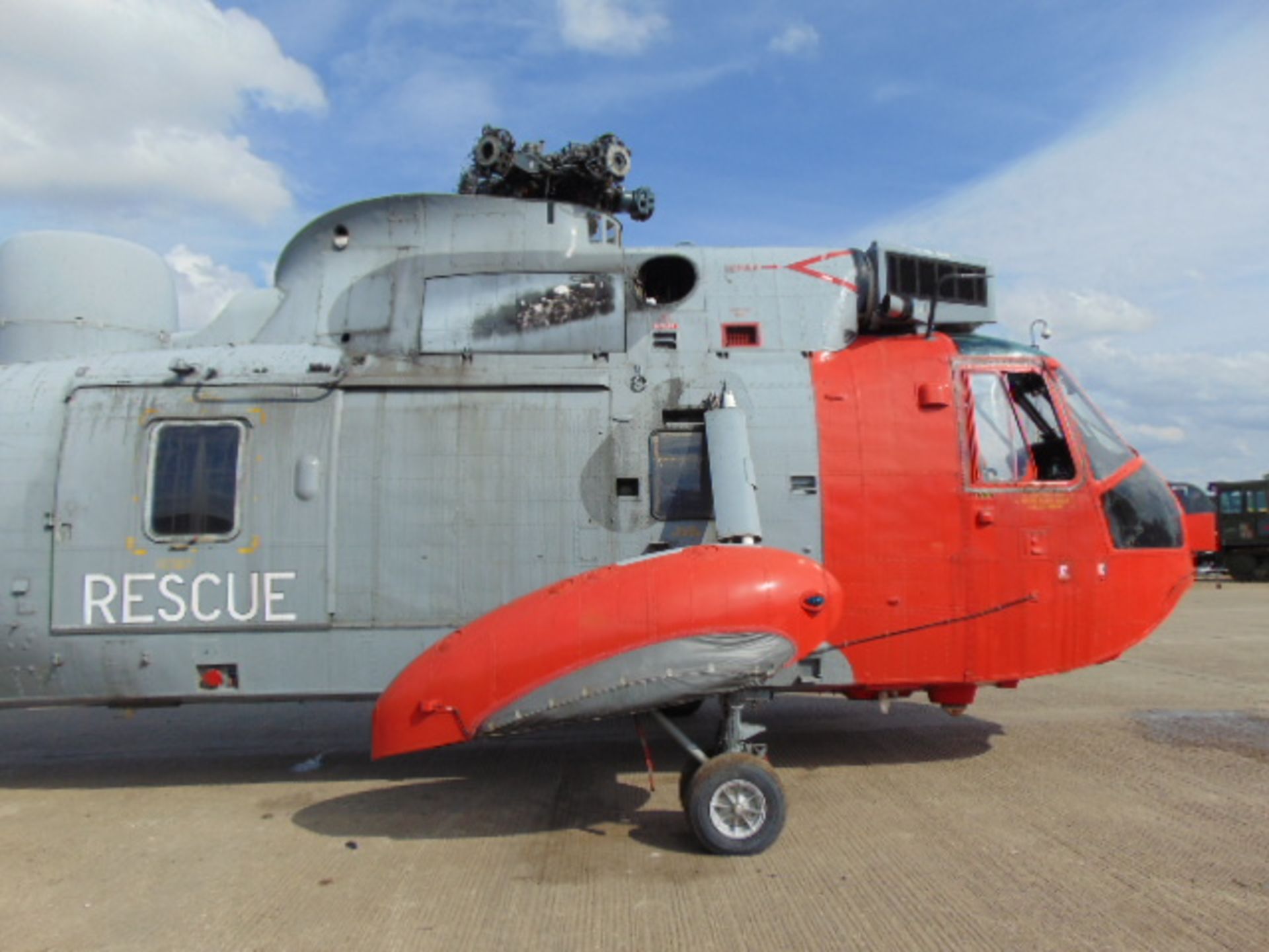 Westland Sea King HAS.5 (TAIL NUMBER ZA130) Airframe - Image 4 of 42