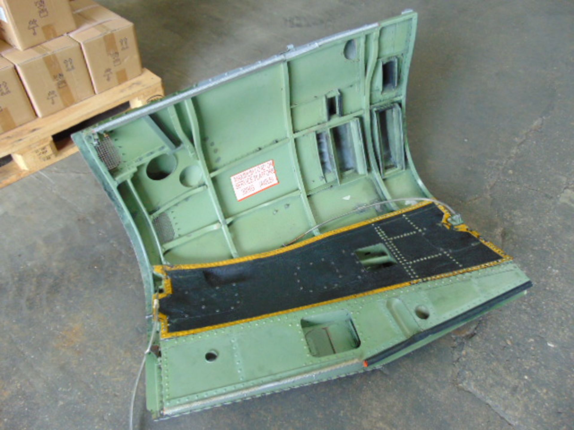 Lynx Helicopter Engine Bay Door Assy - Image 4 of 5