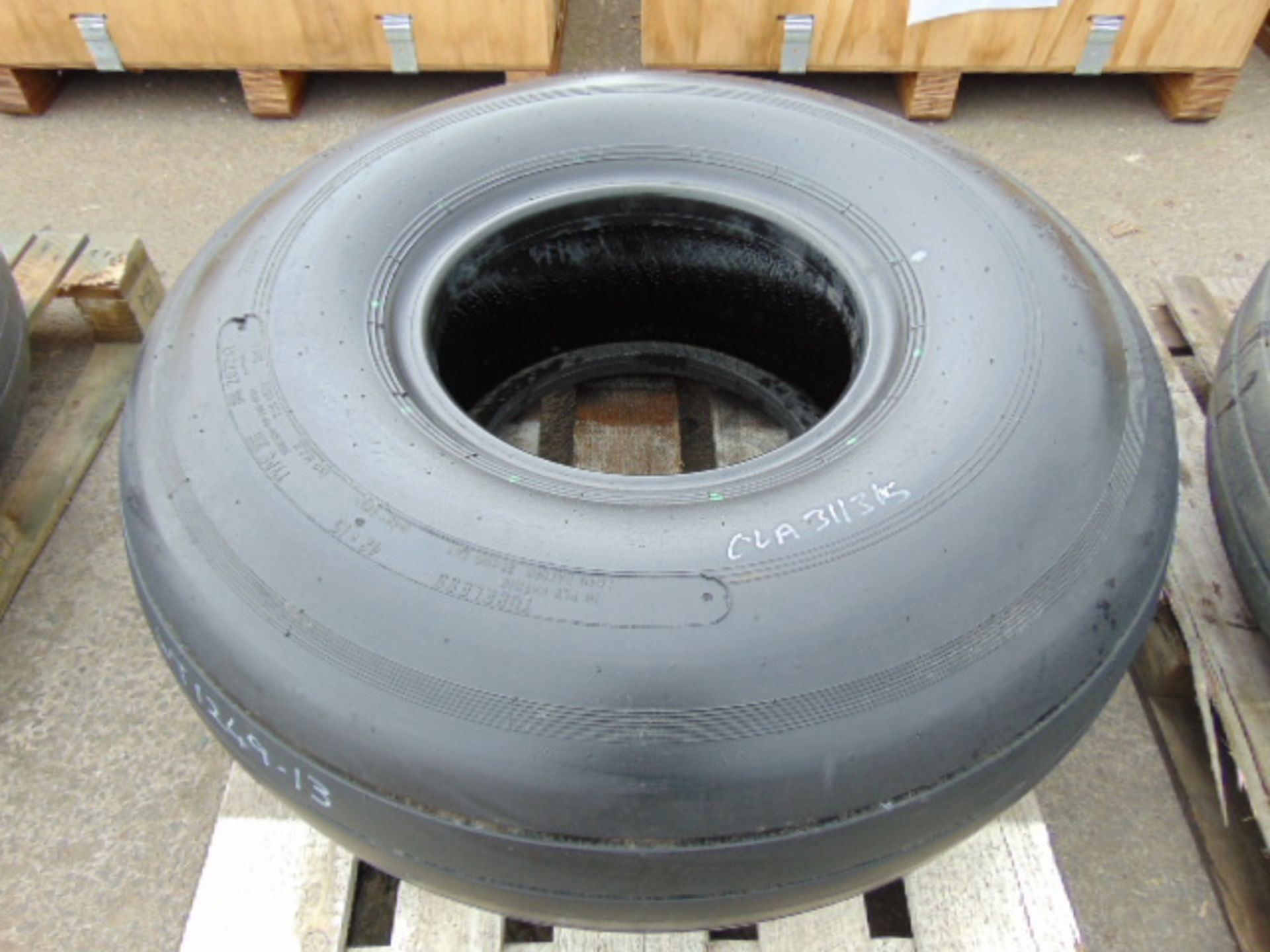 Dunlop CR-4 VC10 Aircraft Tyre