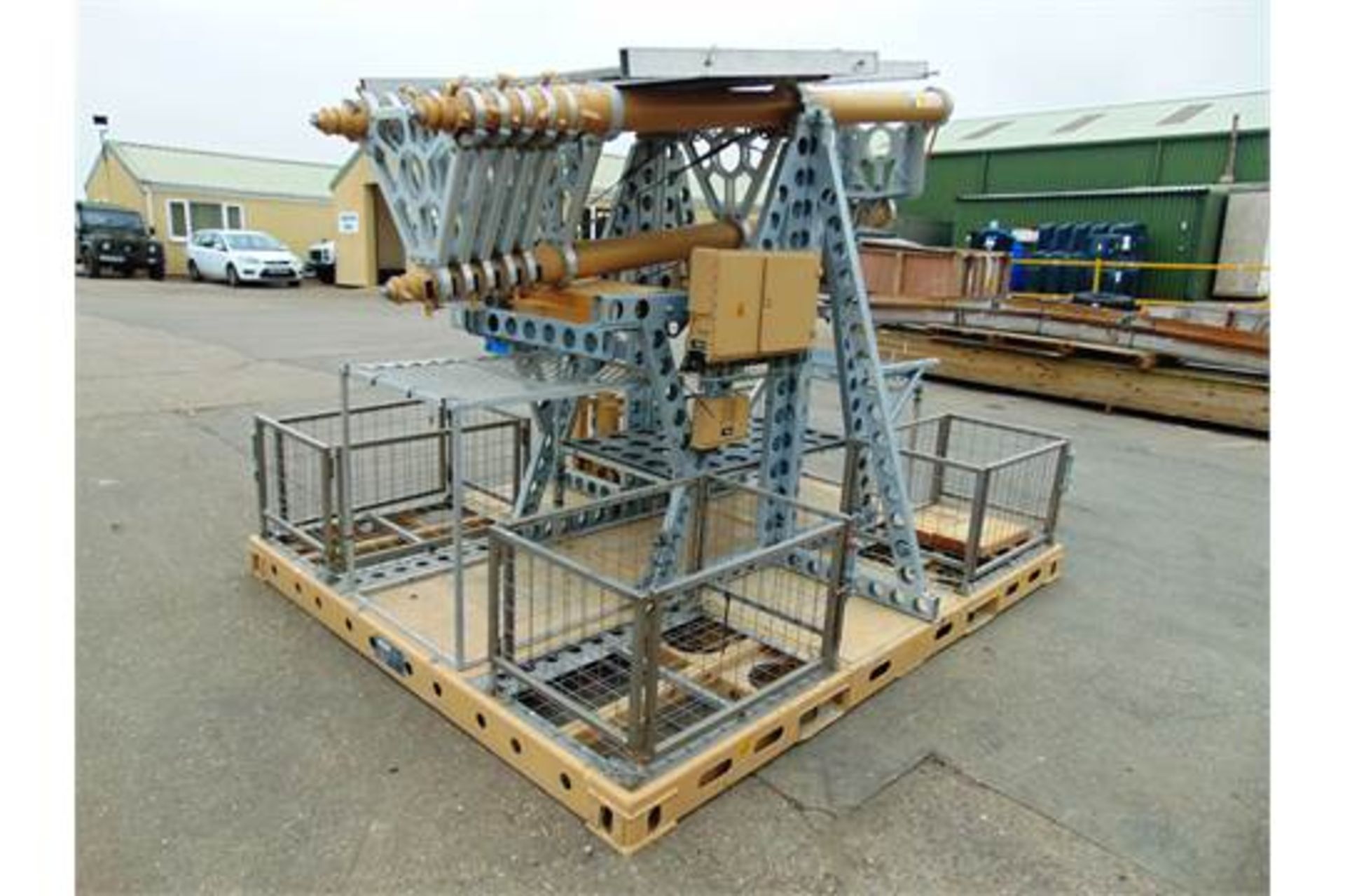 Demountable Communications Triple Mast Assy - Image 6 of 21