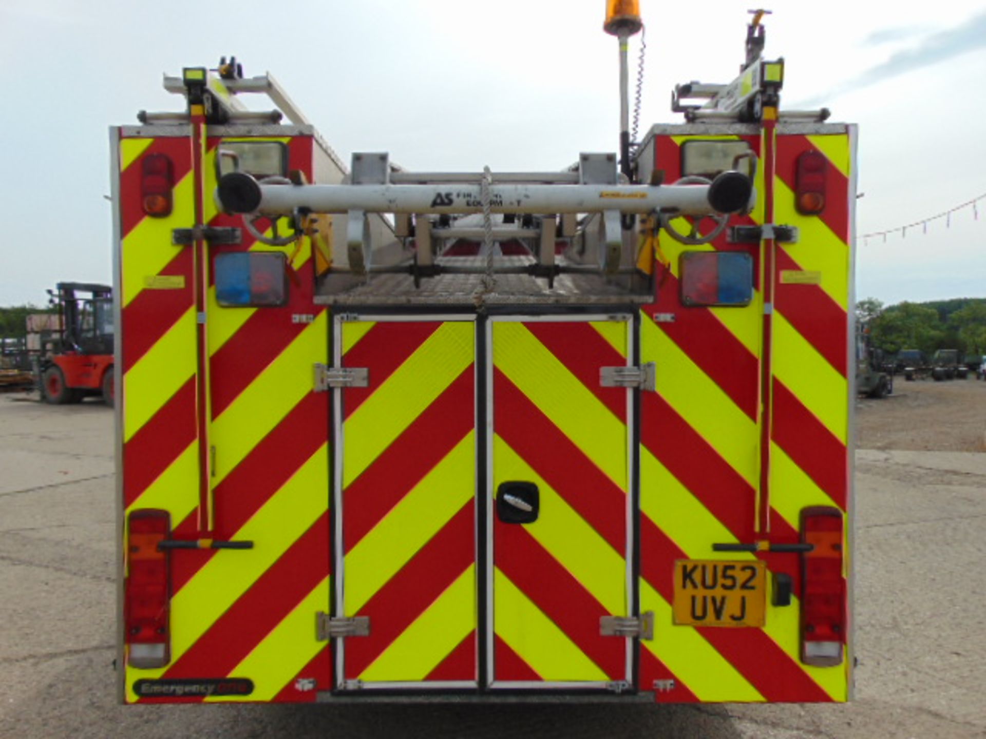 Scania 94D 260 / Emergency One Fire Engine - Image 7 of 25