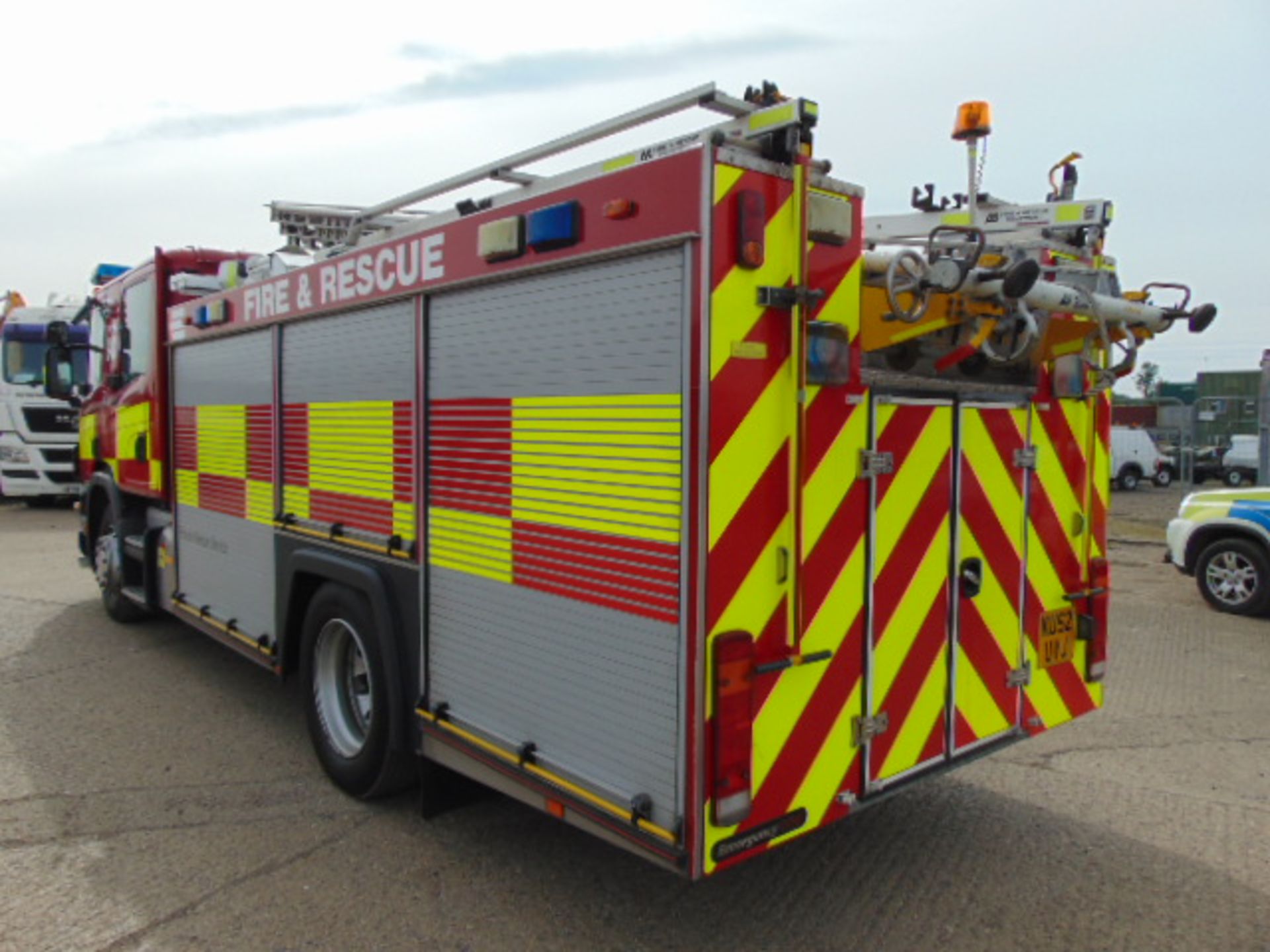 Scania 94D 260 / Emergency One Fire Engine - Image 8 of 25