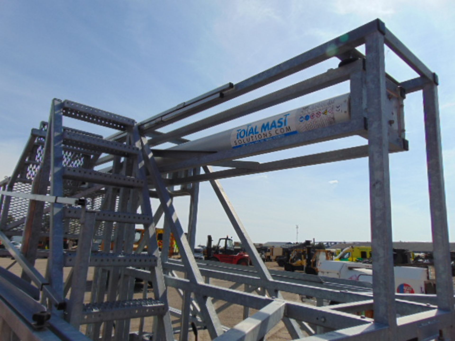 Trailer Mounted 40m Total Mast Solutions Hydraulic Mast - Image 5 of 21