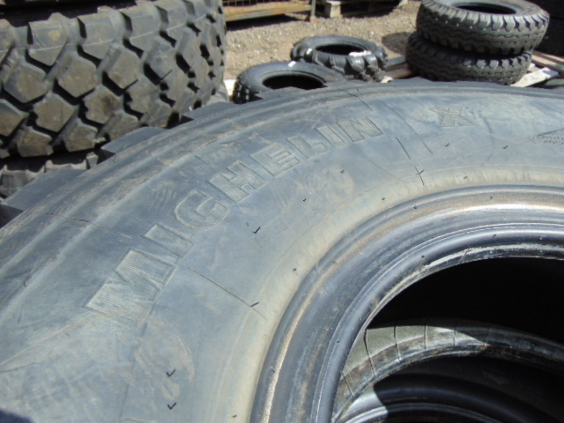 2 x Michelin XZL 395/85 R20 Tyres - Image 5 of 6