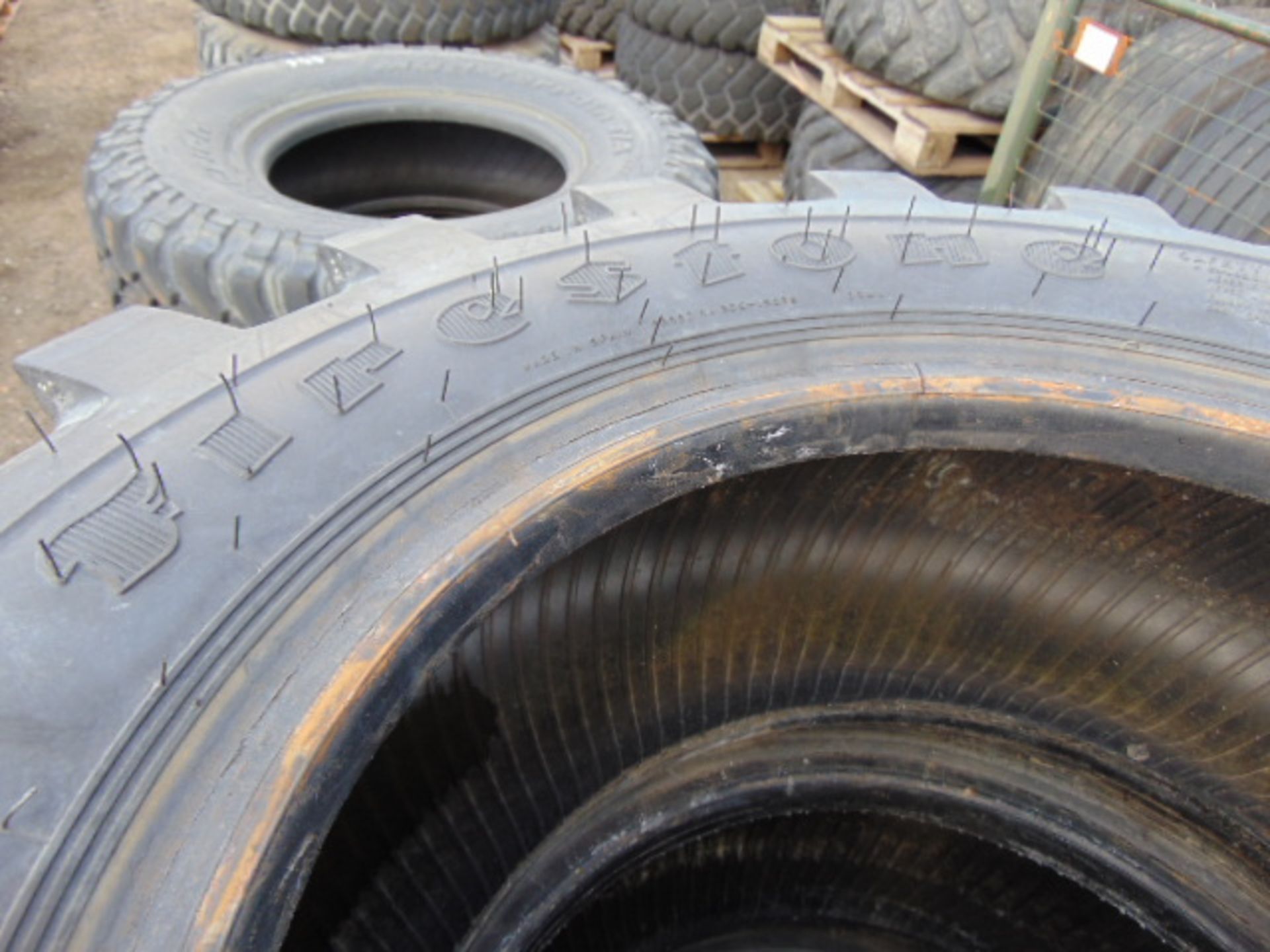 5 x Firestone Super Traction Loader 280/80 18 IND Tyres - Image 5 of 7