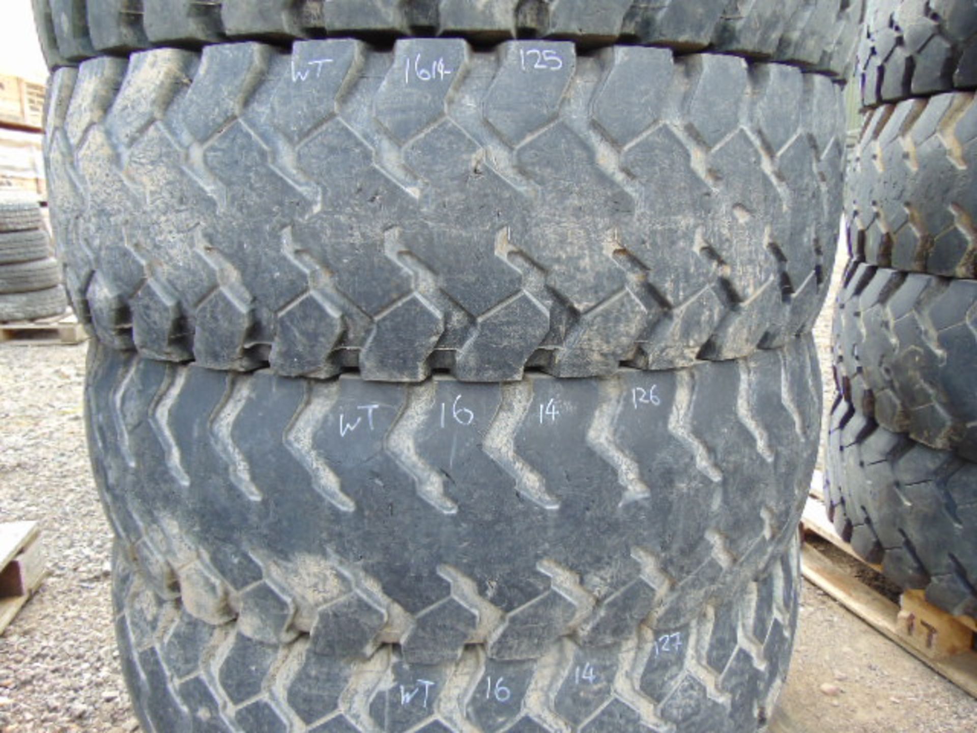 5 x Continental 14.00 R20 Tyres - Image 3 of 6