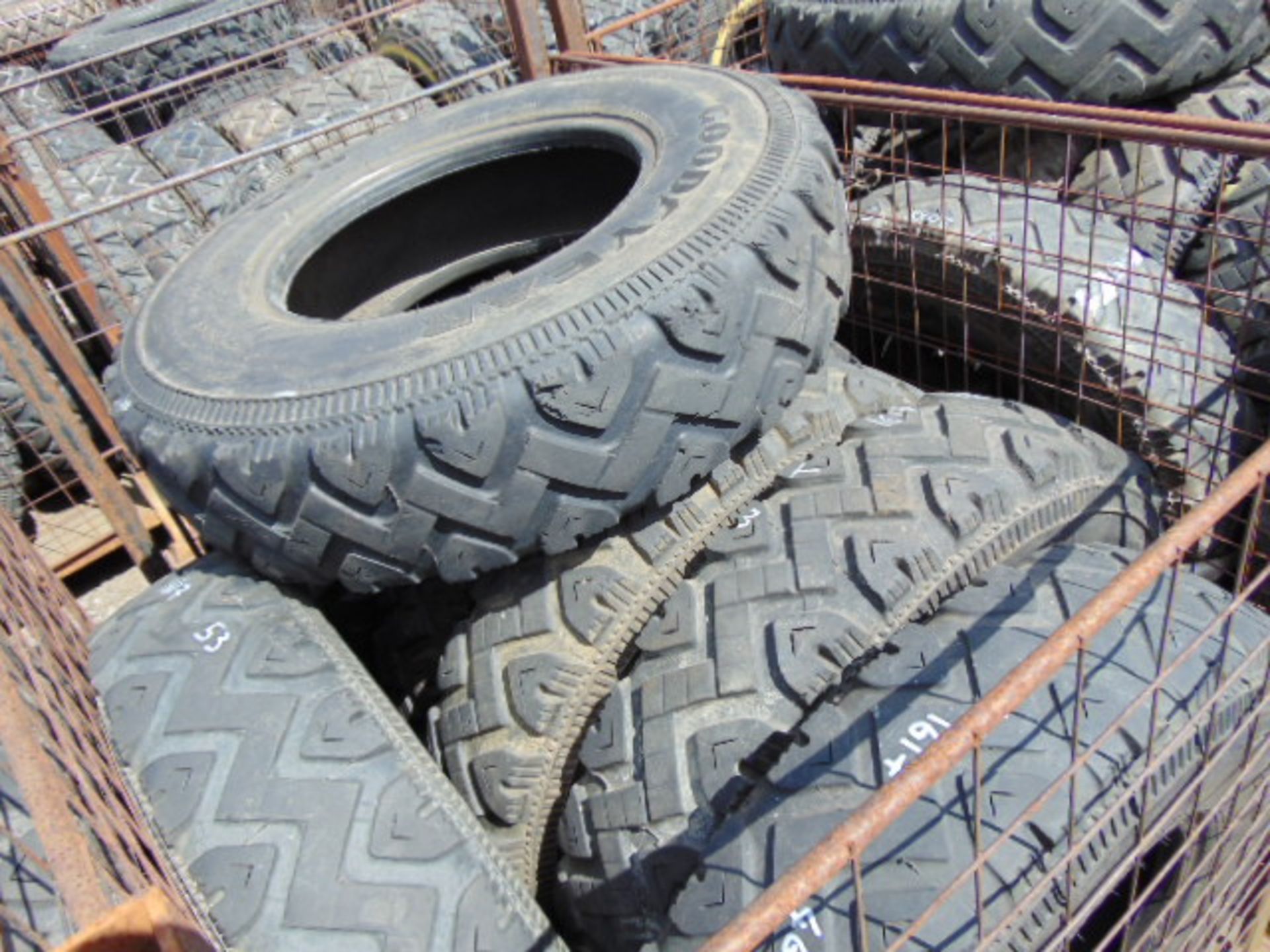 45 x Goodyear G90 7.50 R16 Tyres - Image 4 of 9