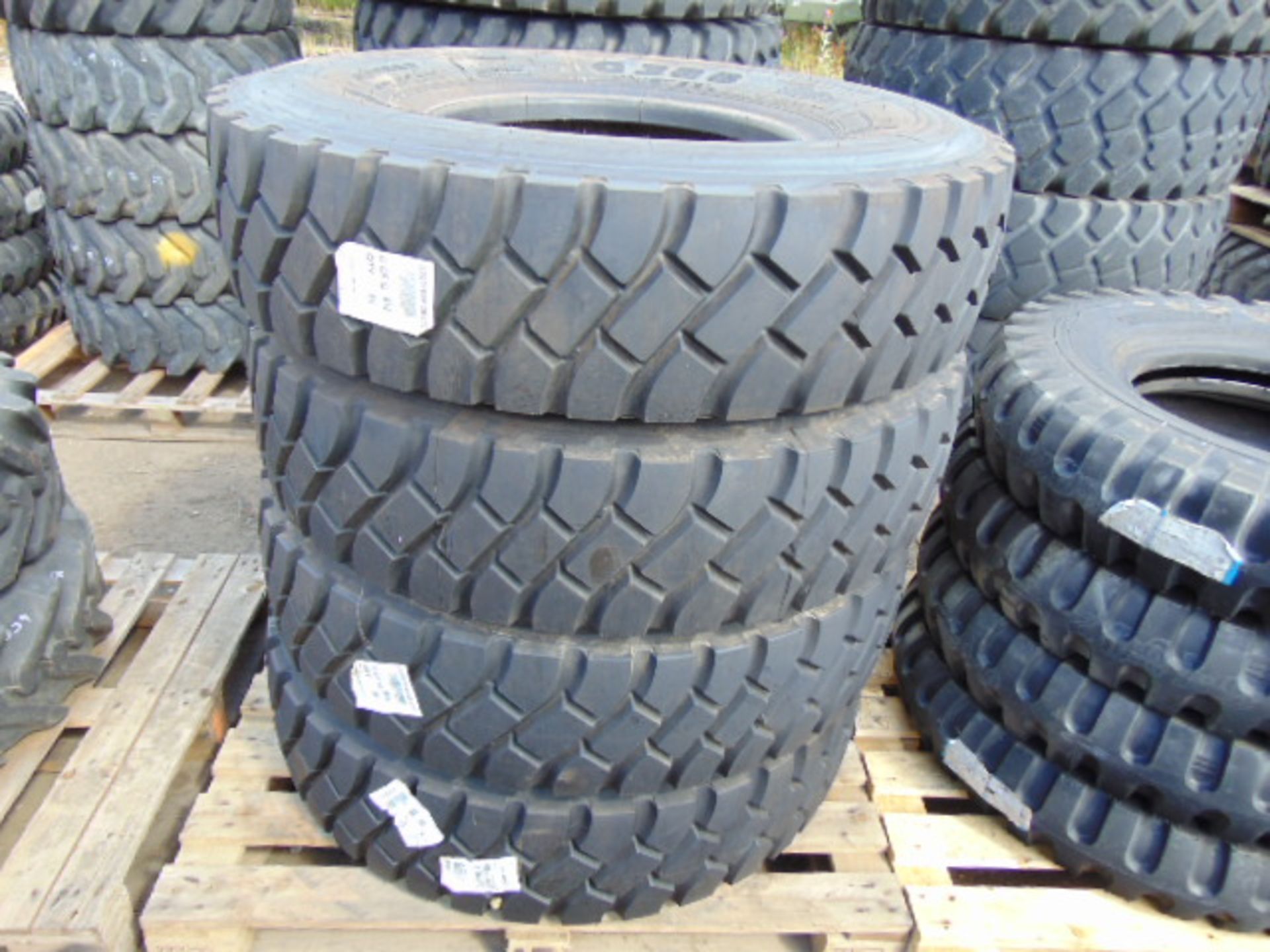 4 x Goodyear G388 12.00 R20 Tyres - Image 2 of 8