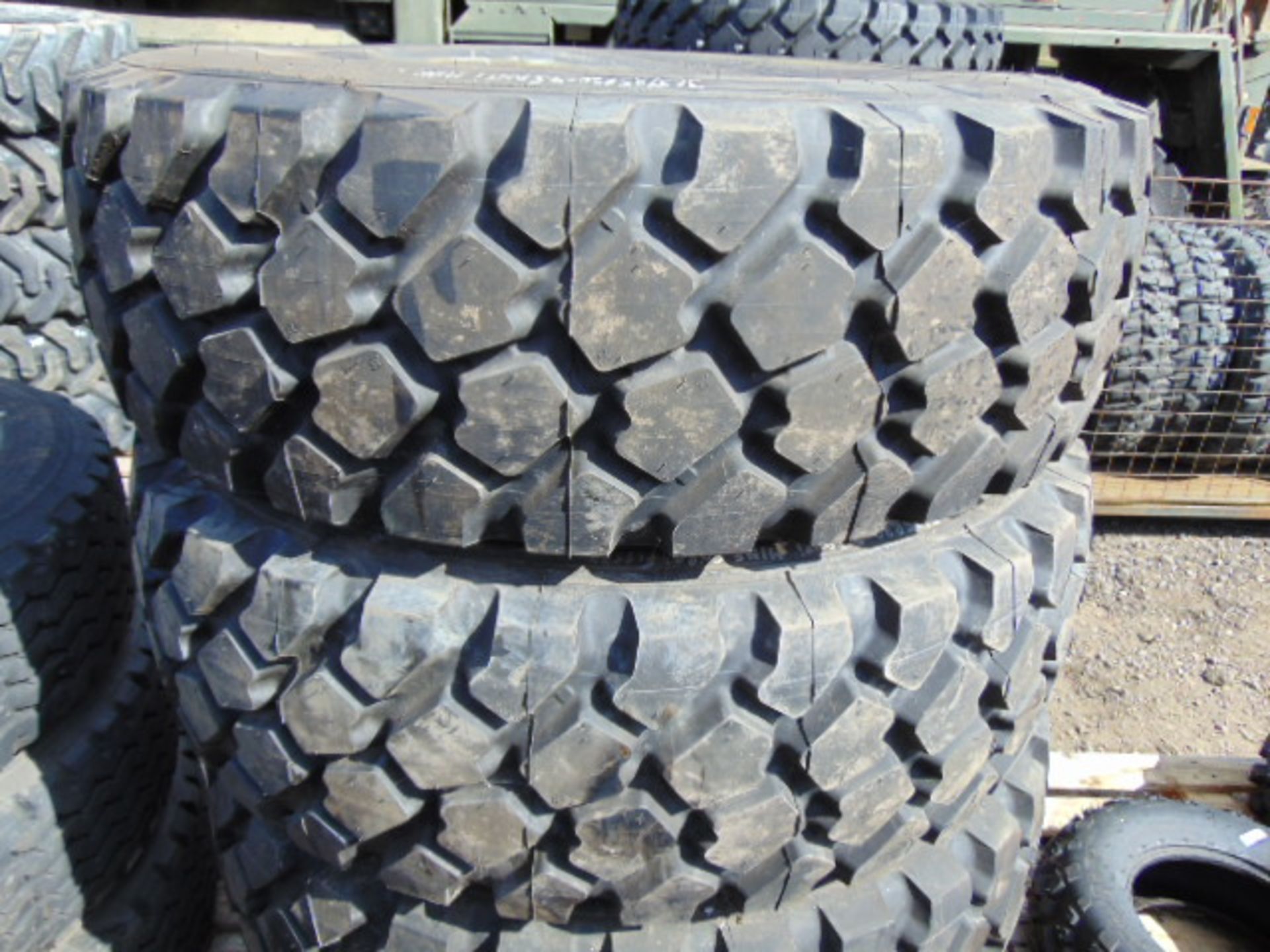 4 x Michelin XZL 365/85 R20 Tyres with Runflat Inserts and 10 Stud Rims - Image 2 of 6