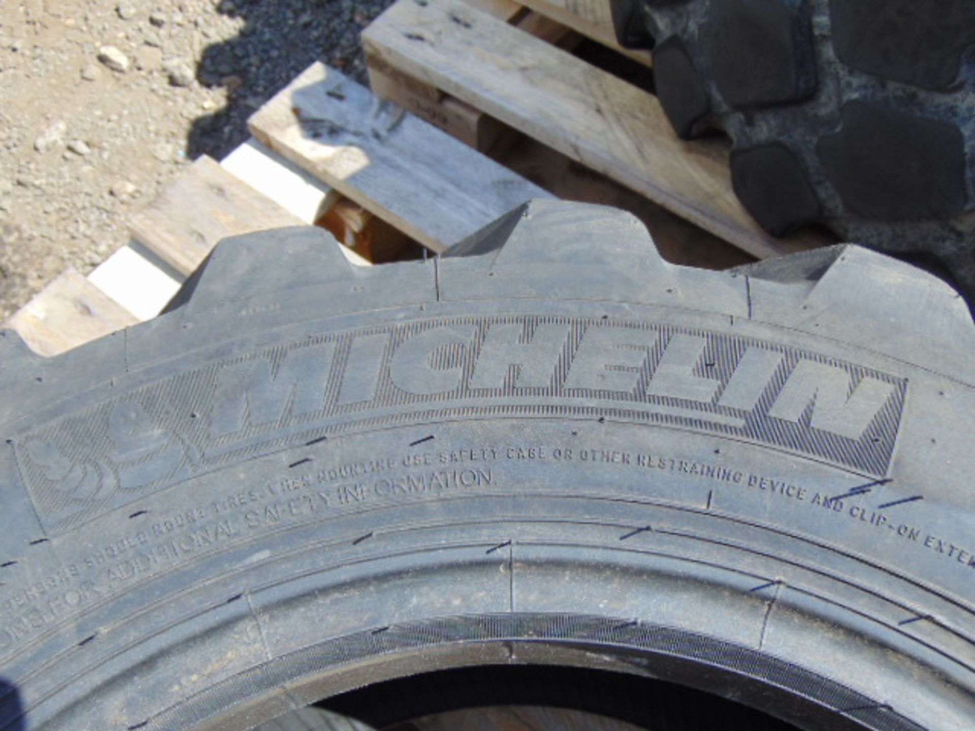 1 x Michelin Power CL 280/80-18 IND Tyre - Image 4 of 6