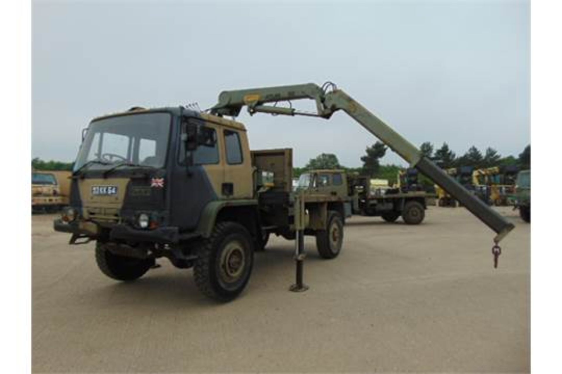 Leyland DAF 4X4 Truck complete with Atlas Crane