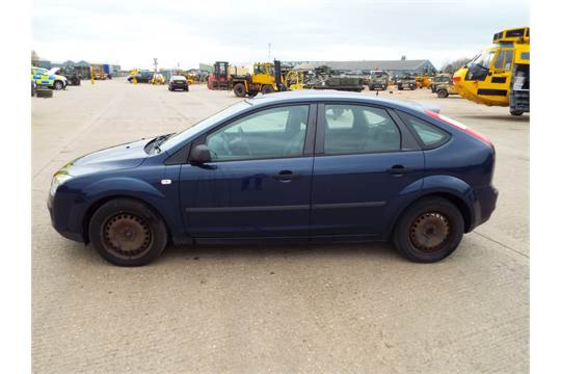 2006 Ford Focus LX 1.6TDCi 5 Door Hatchback - Image 4 of 18