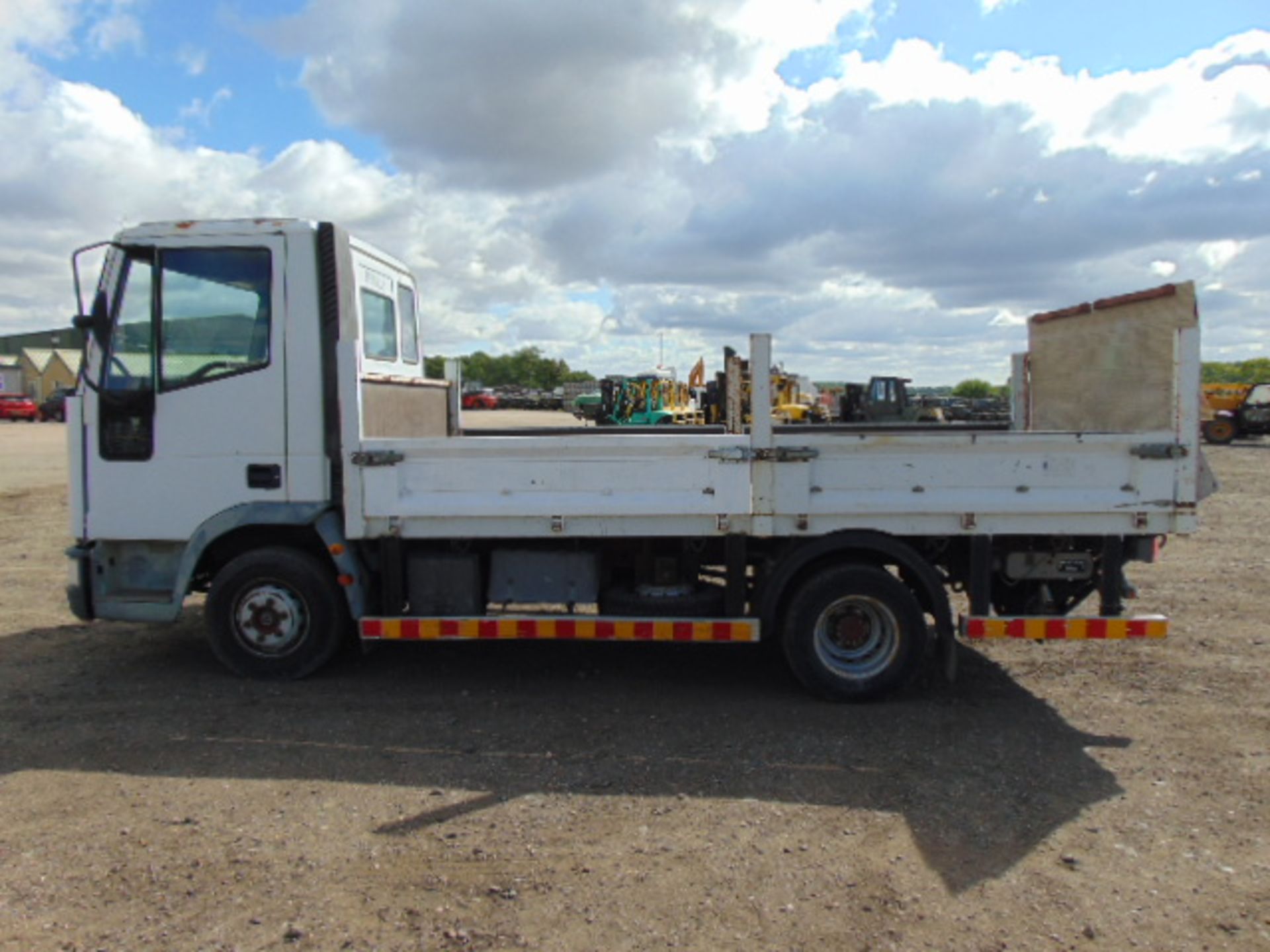 Ford Iveco Cargo 75E14 Complete with Rear Tail Lift - Image 4 of 22