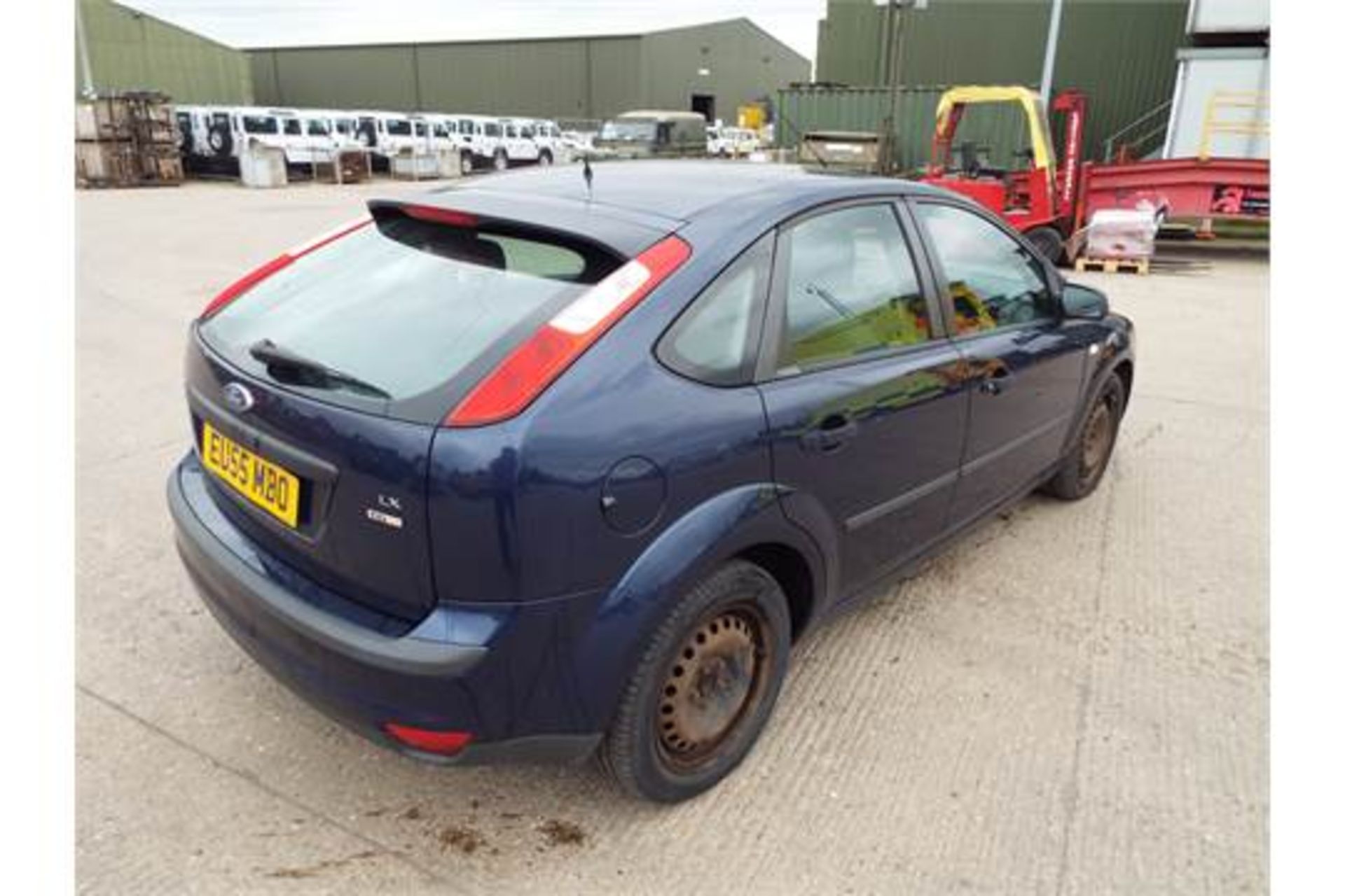 2006 Ford Focus LX 1.6TDCi 5 Door Hatchback - Image 6 of 18