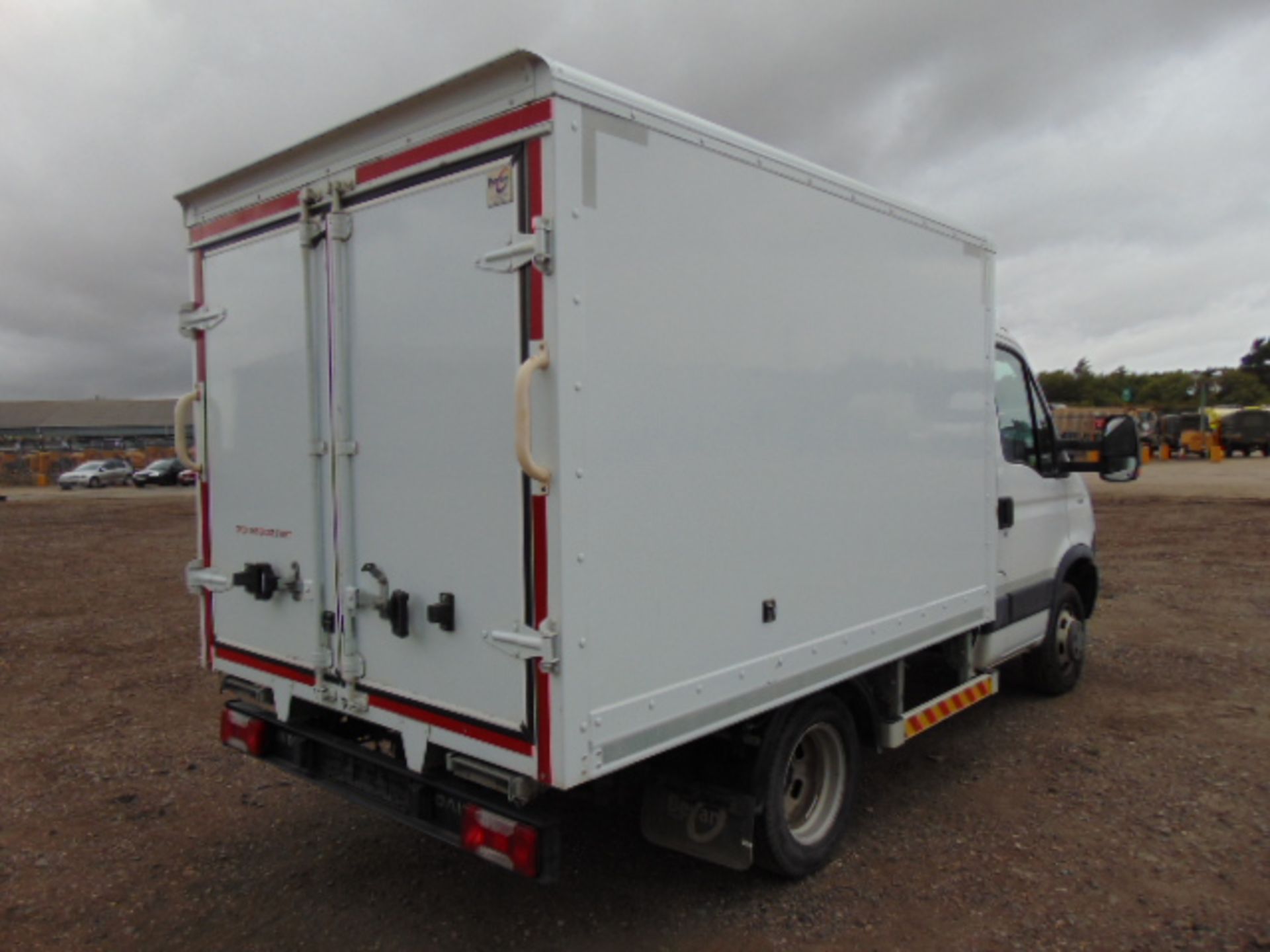 2013 Ford Iveco Daily 40C15 Chassis Cab with Fitted Box Body - Image 6 of 24