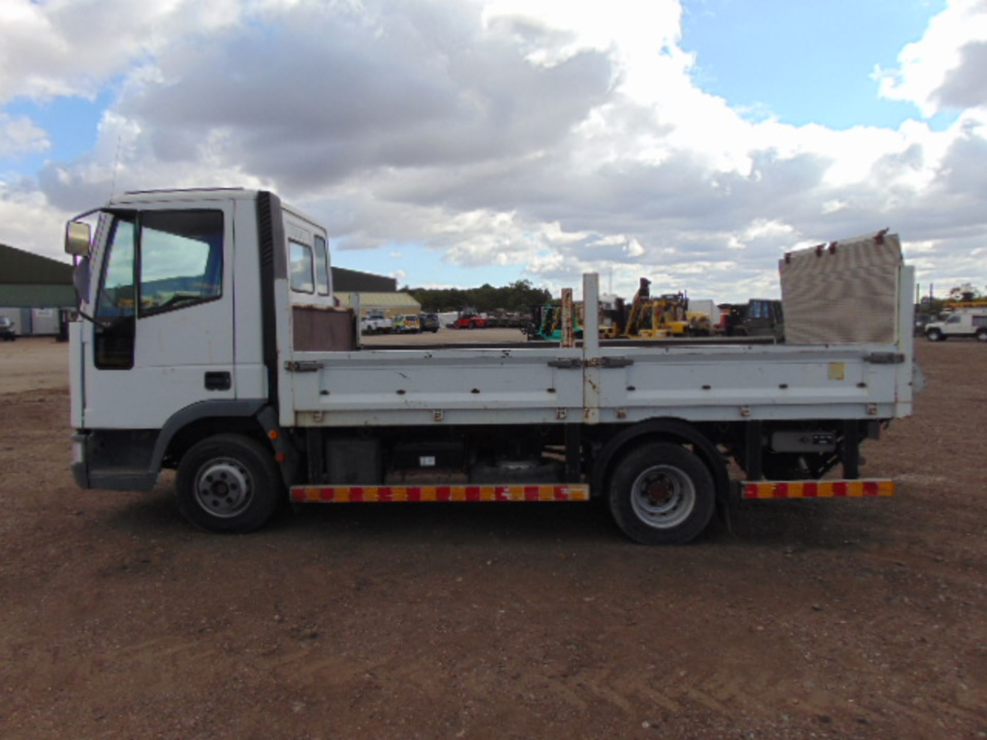 Ford Iveco Cargo 75E14 Complete with Rear Tail Lift - Image 4 of 21