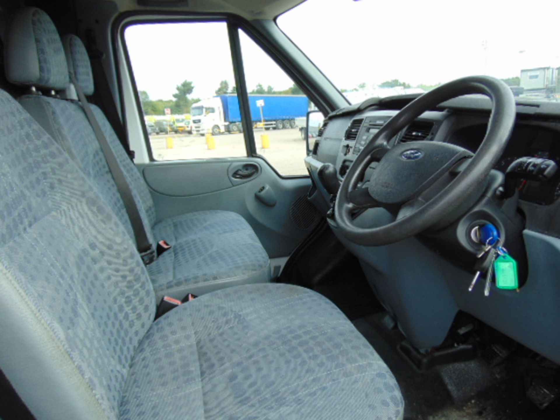 2009 Ford Transit 100 T350 Panel Van - Image 11 of 16