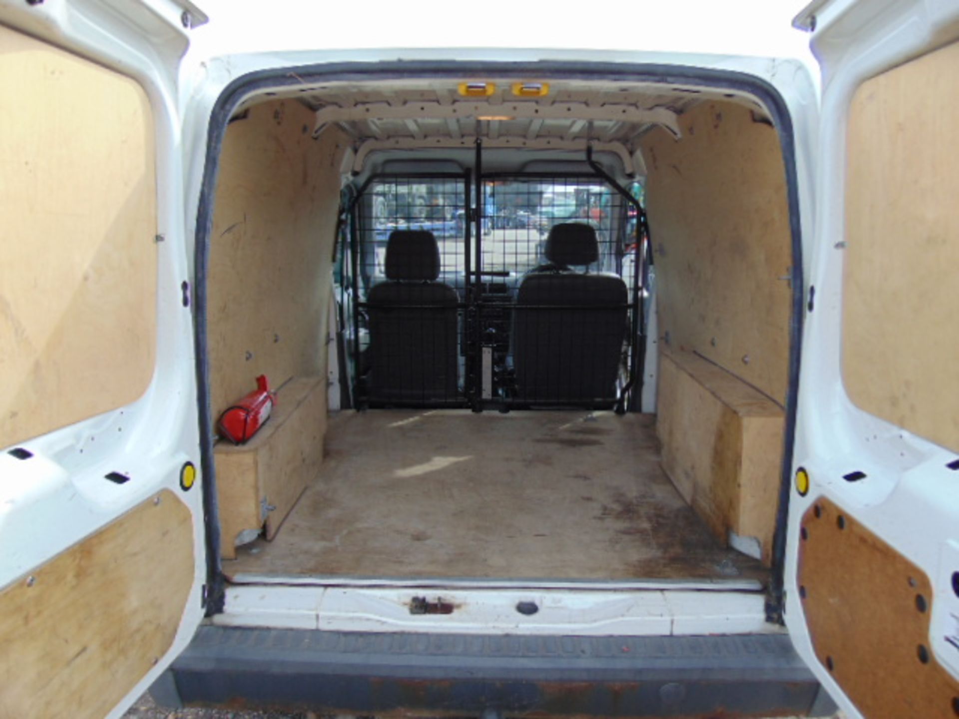 2006 Ford Transit Connect T200 L75 Panel Van - Image 12 of 16