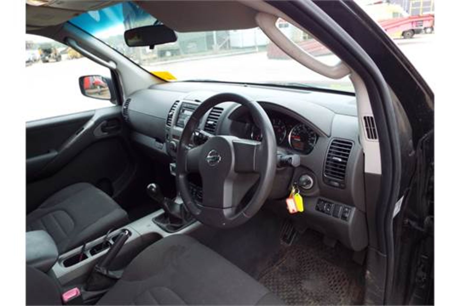 2008 Nissan Pathfinder 2.5DCi Trek - Image 11 of 19